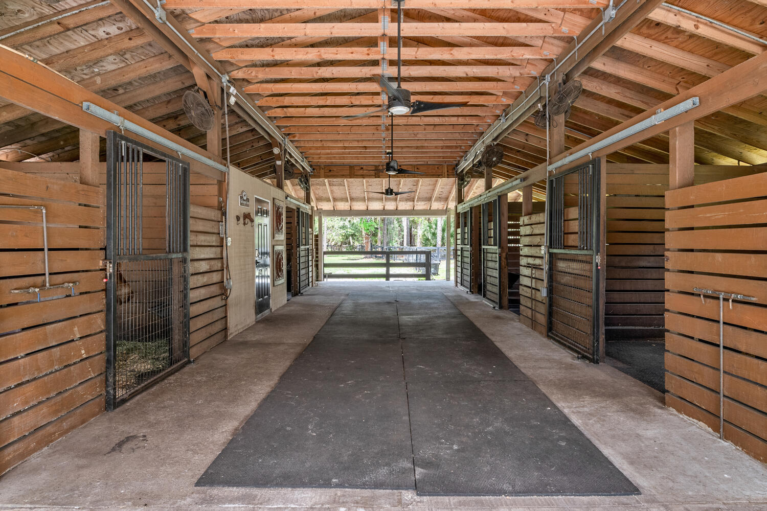2559 Palm Deer Drive Property Photo 61