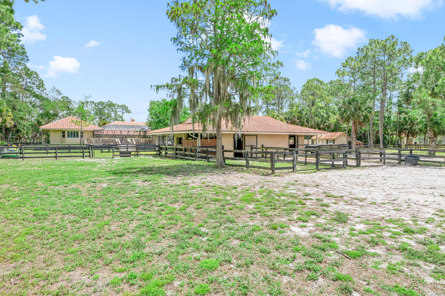 2559 Palm Deer Drive Property Photo 79