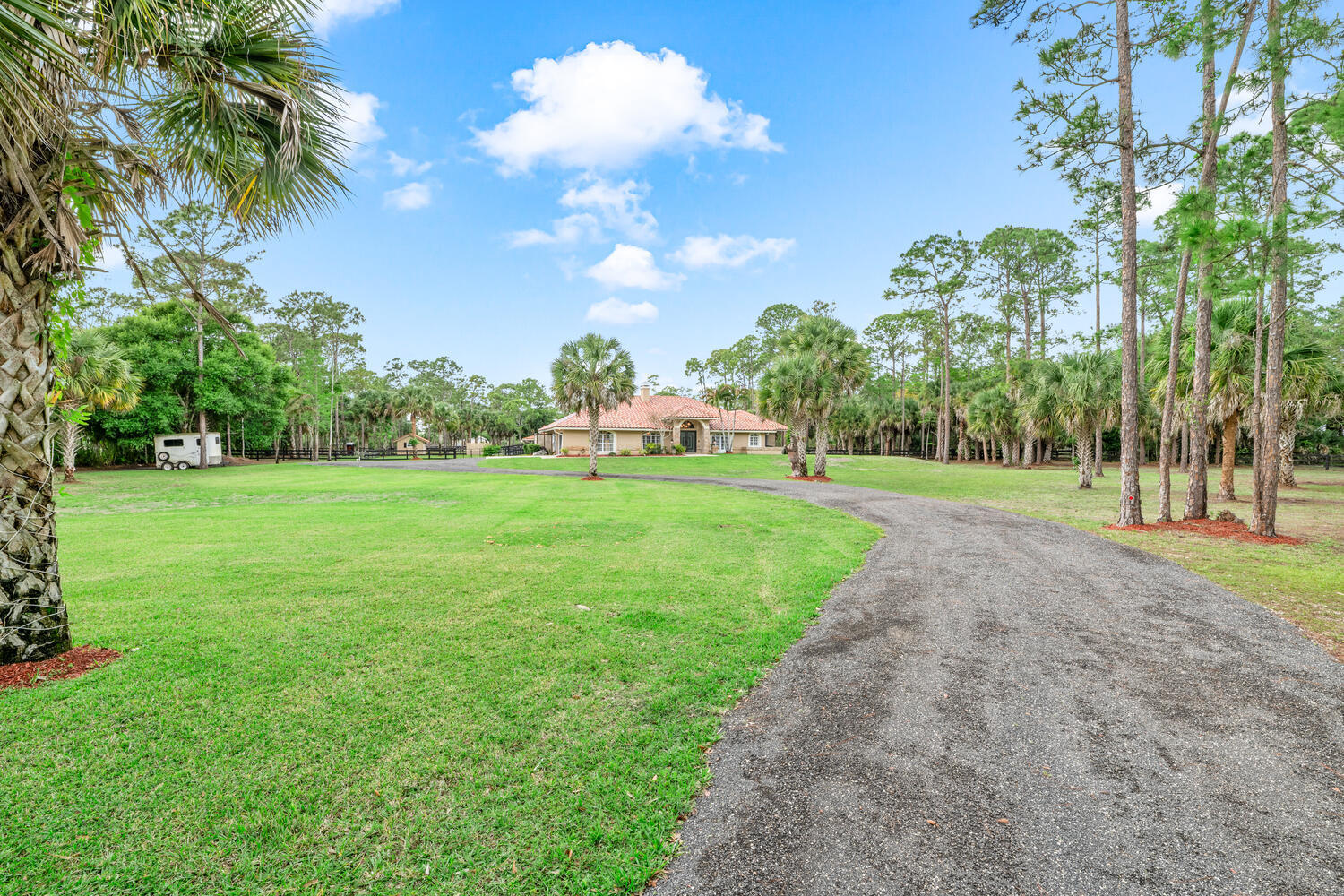 2559 Palm Deer Drive Property Photo 89