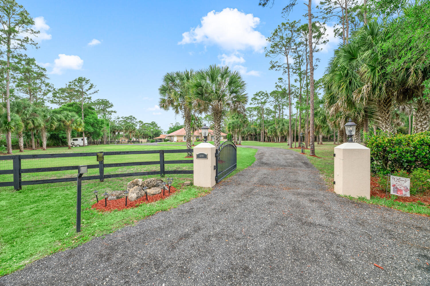 2559 Palm Deer Drive Property Photo 90