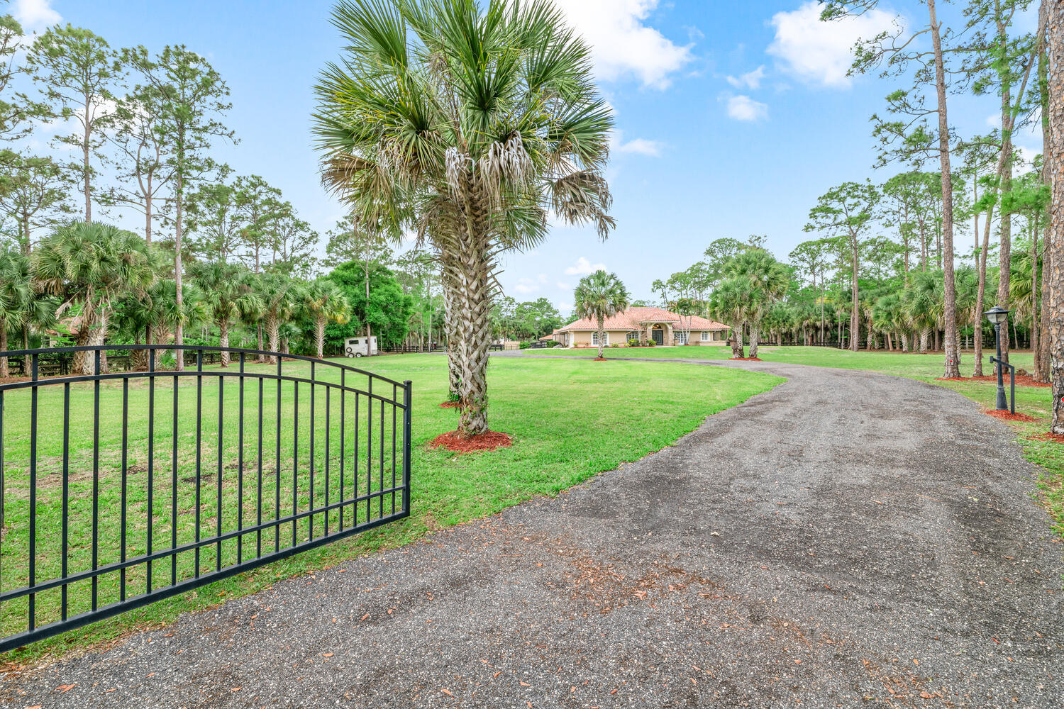 2559 Palm Deer Drive Property Photo 91