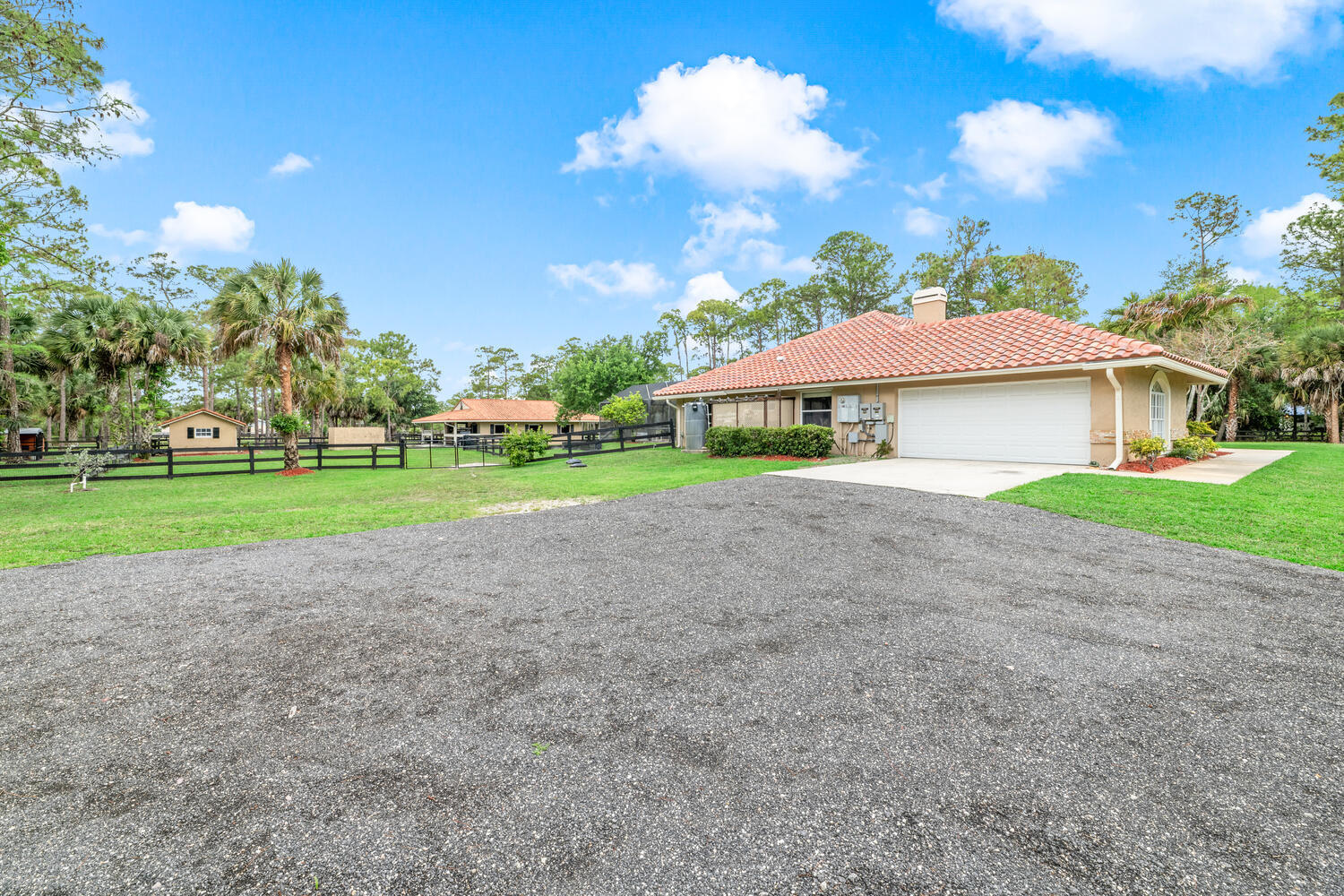 2559 Palm Deer Drive Property Photo 93