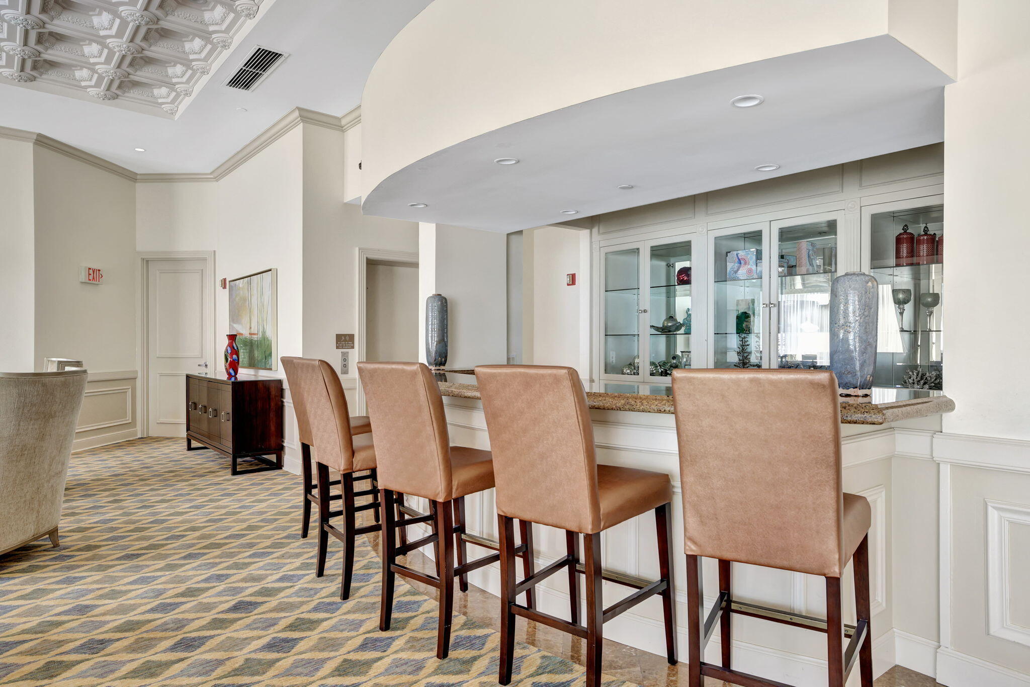 2100 N Ocean Boulevard 16e Property Photo 32