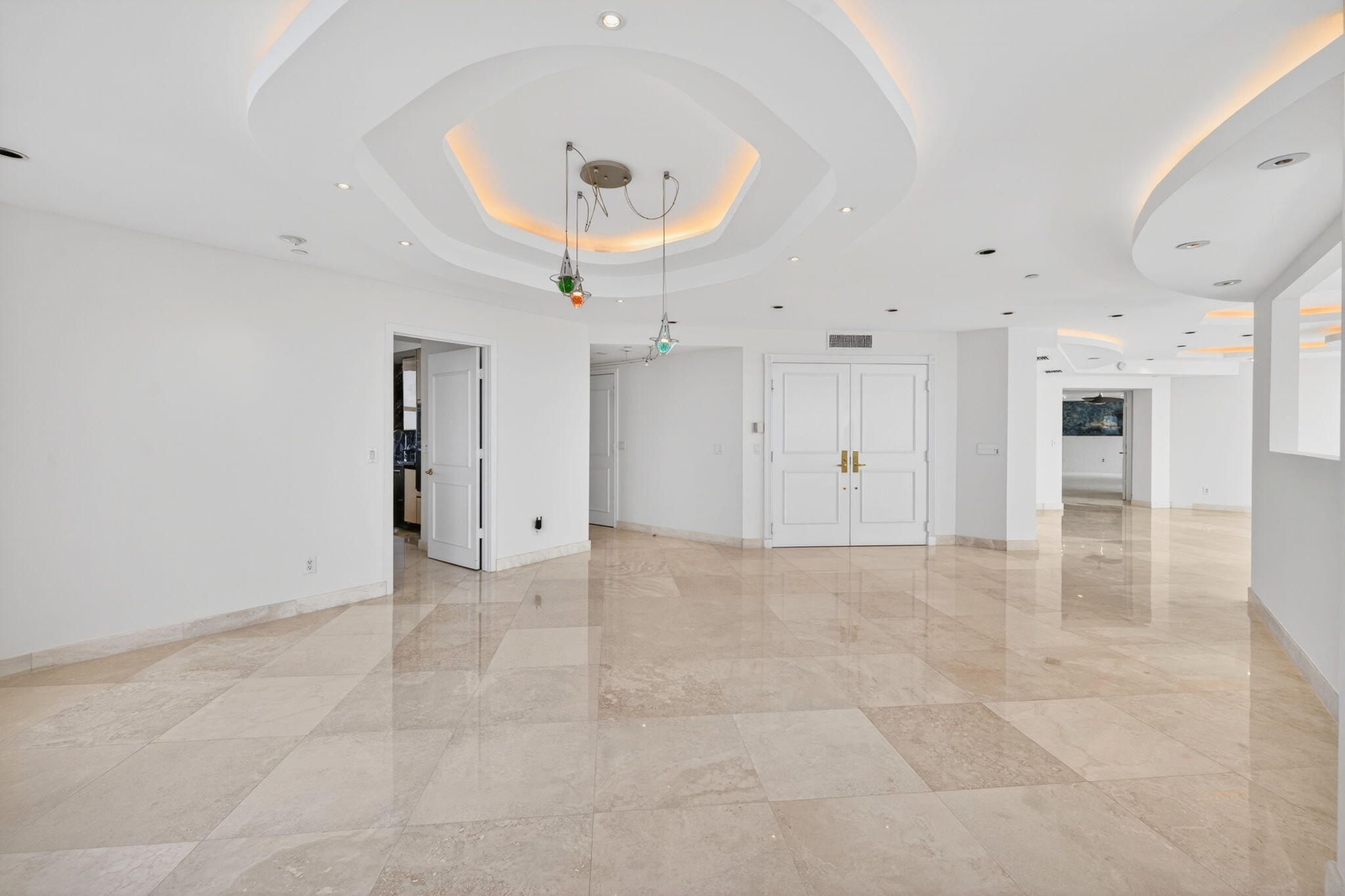 2100 N Ocean Boulevard 16e Property Photo 38