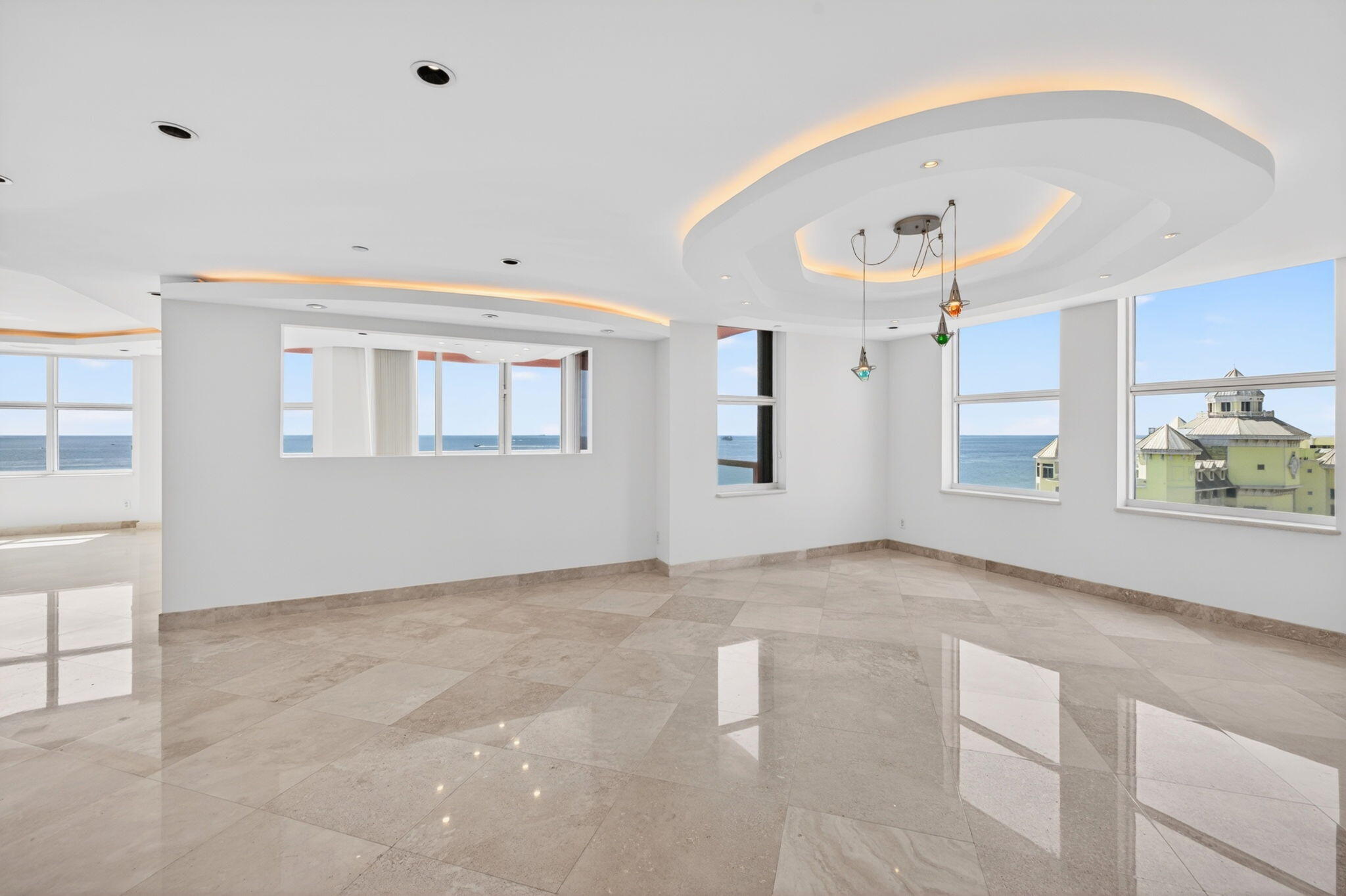 2100 N Ocean Boulevard 16e Property Photo 54