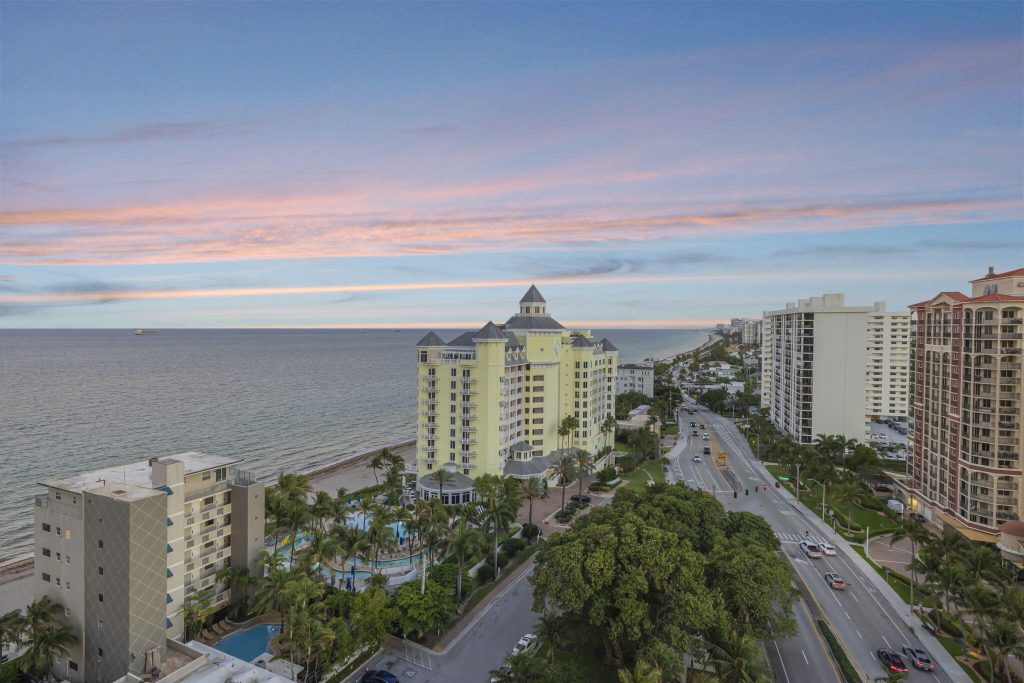 2100 N Ocean Boulevard 16e Property Photo 62