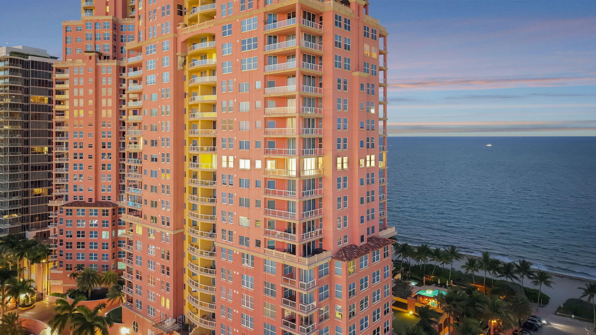 2100 N Ocean Boulevard 16e Property Photo 63