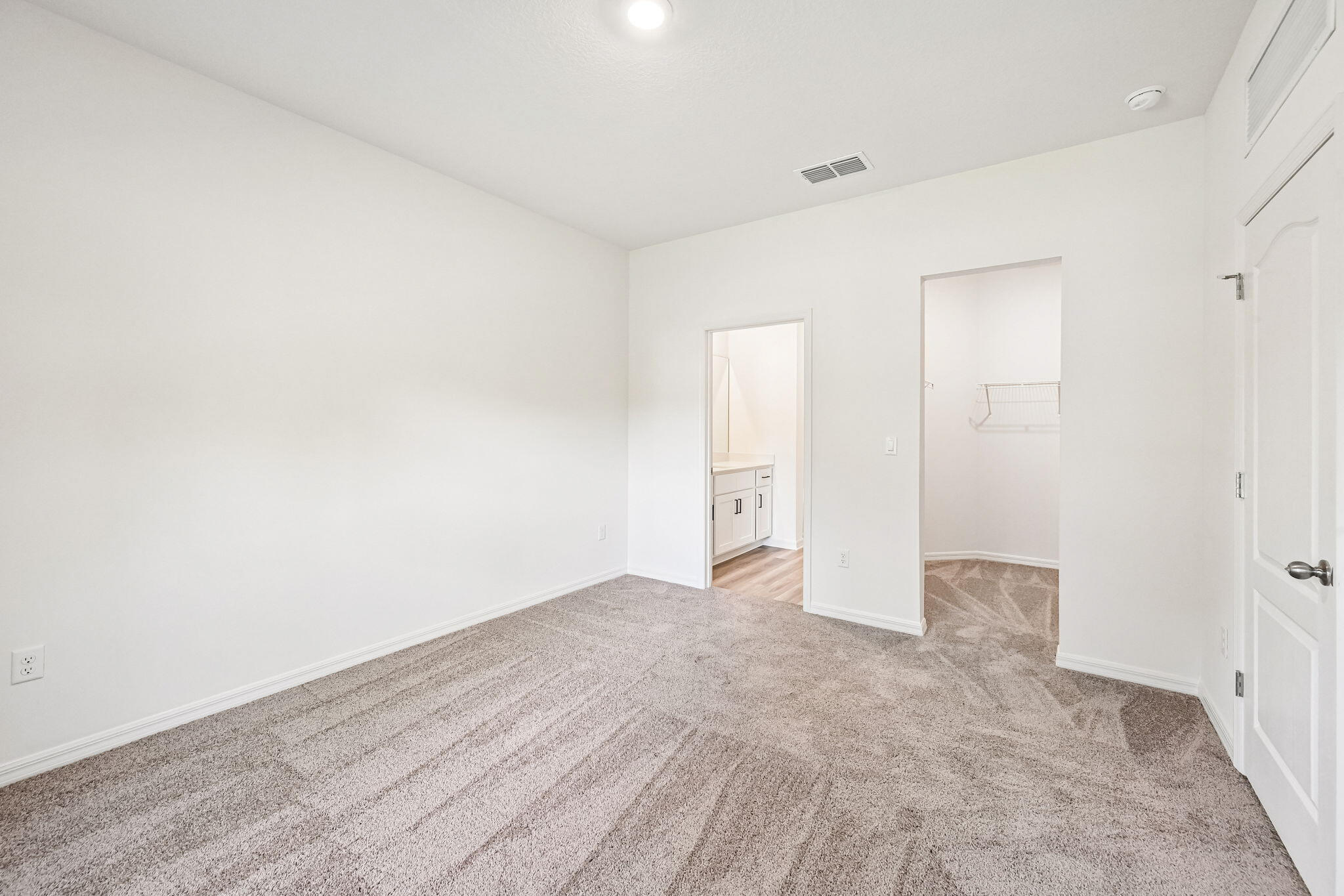 5204 Palm Drive Property Photo 19