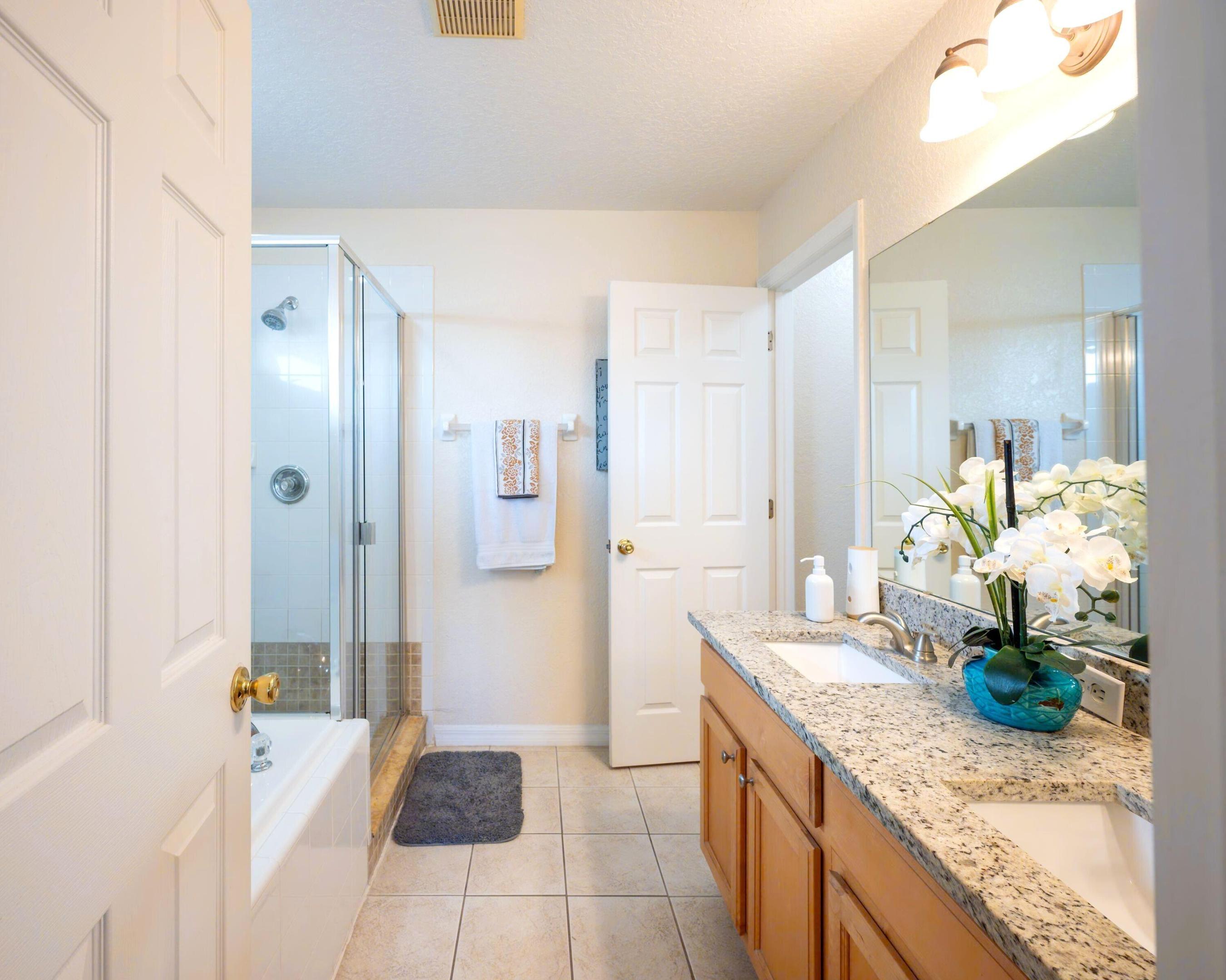 16708 Lazy Breeze Loop 16708 Property Photo 14