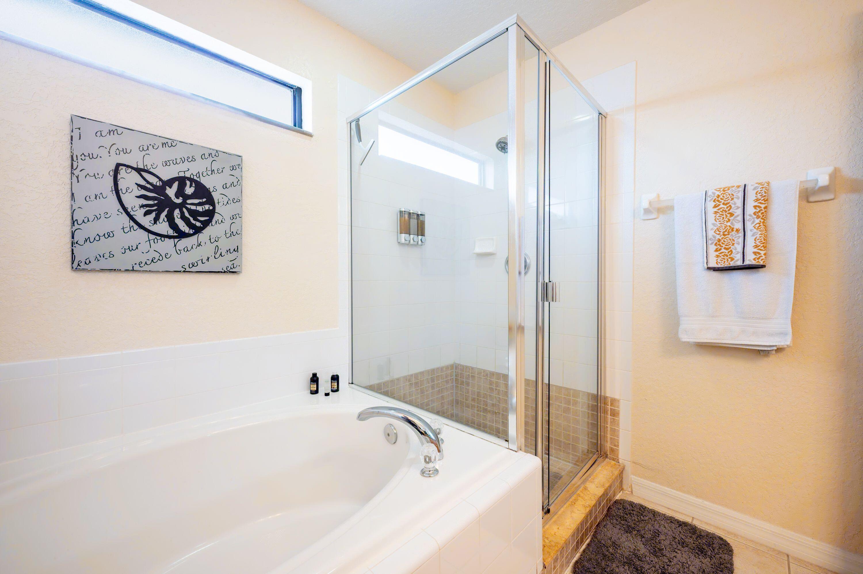 16708 Lazy Breeze Loop 16708 Property Photo 15
