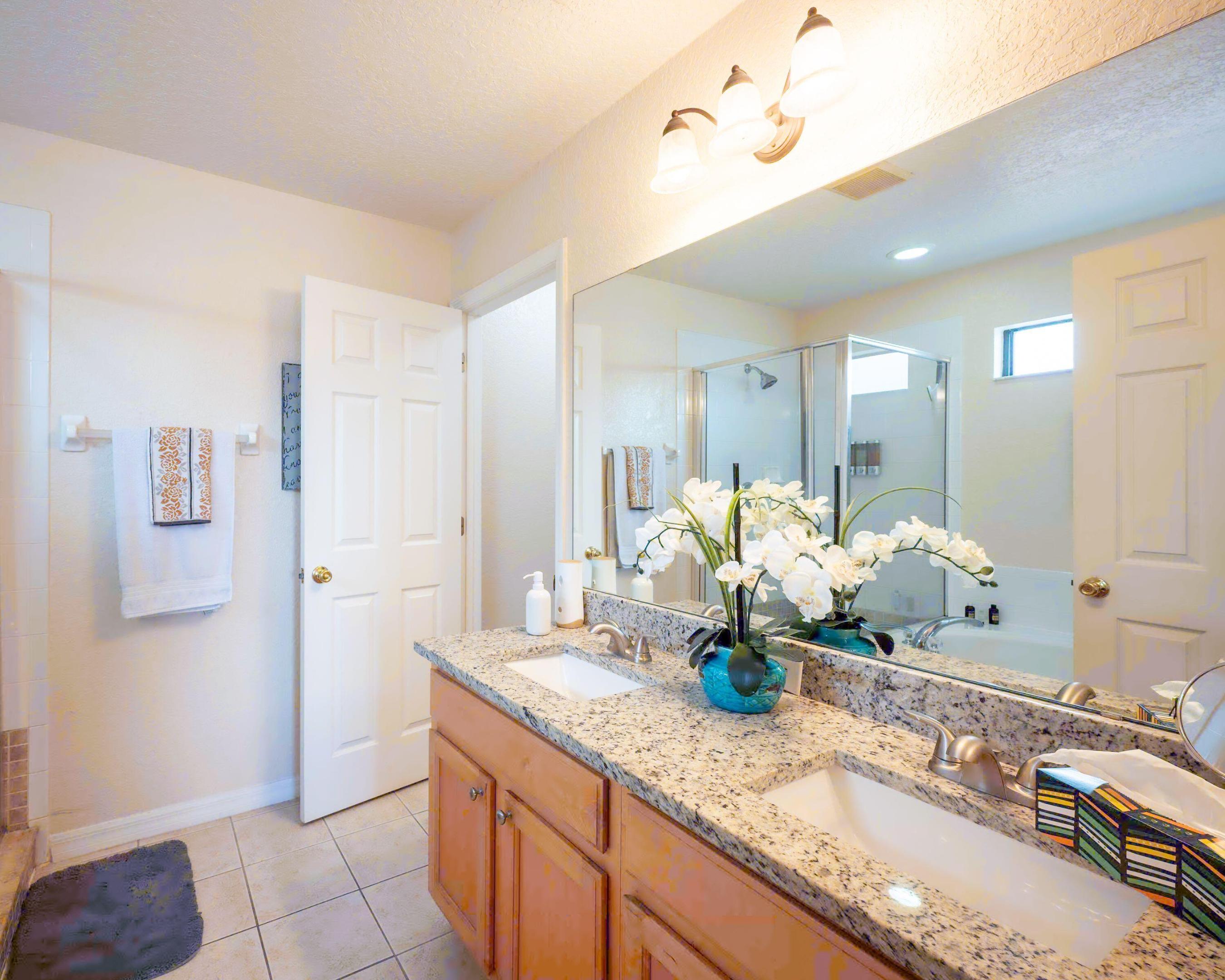 16708 Lazy Breeze Loop 16708 Property Photo 16