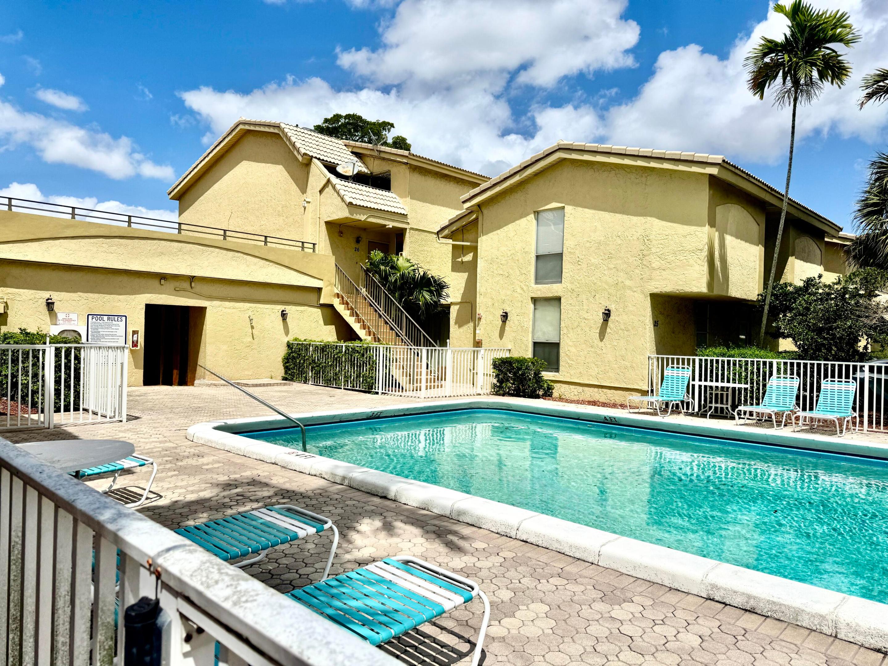 8401 W Sample Road 21