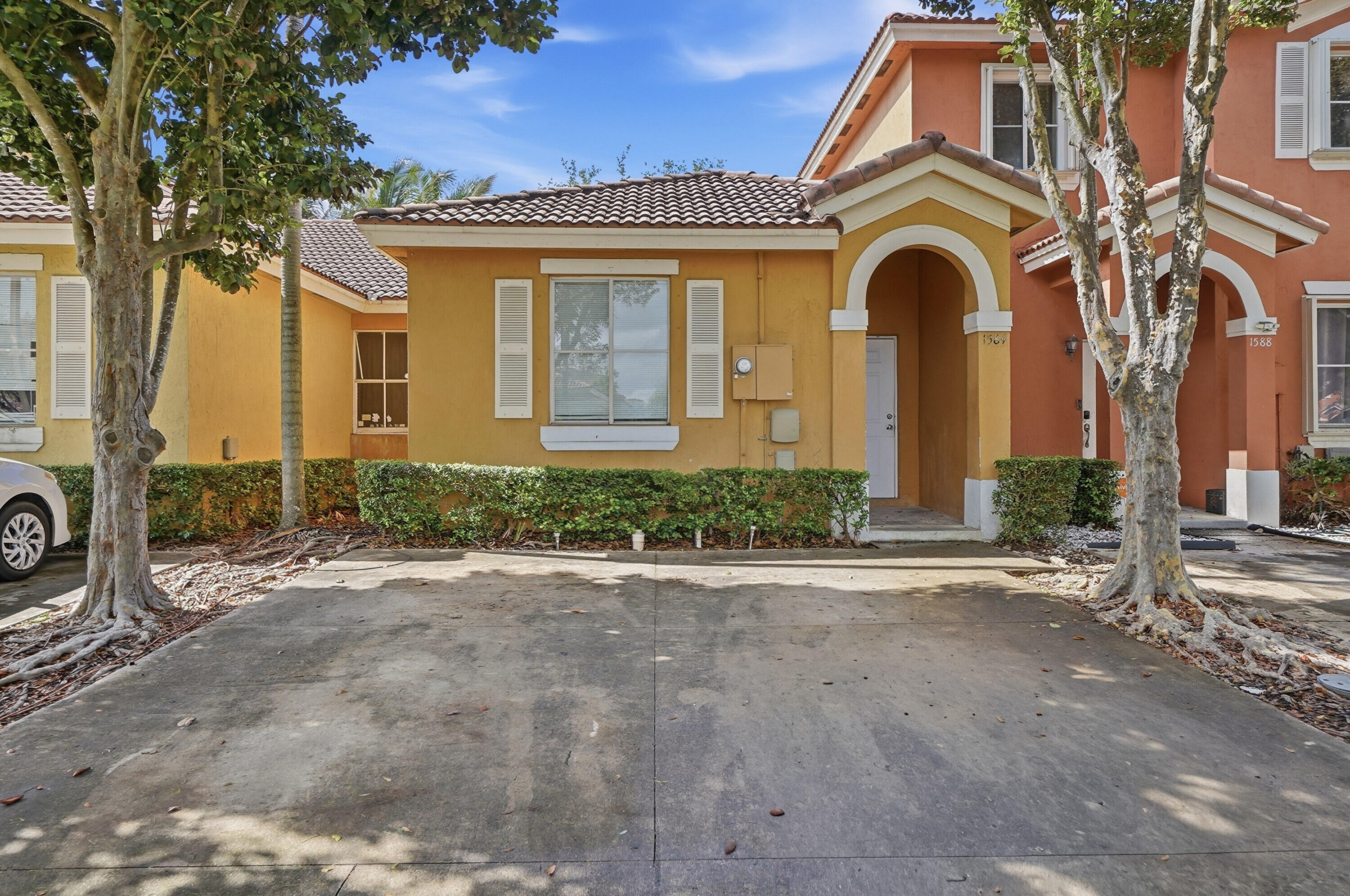 1584 Sw 2nd Street Property Photo 1