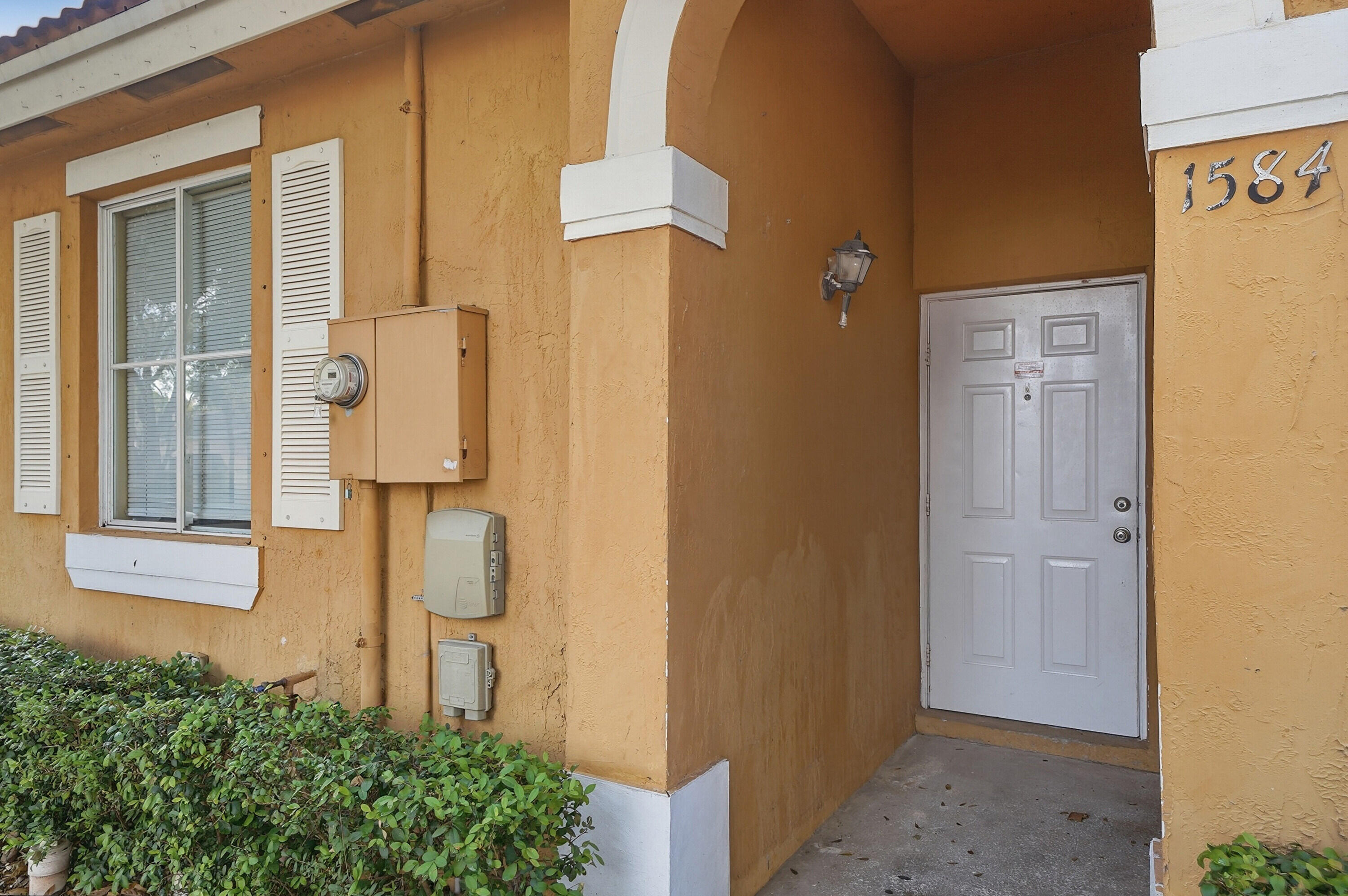 1584 Sw 2nd Street Property Photo 27