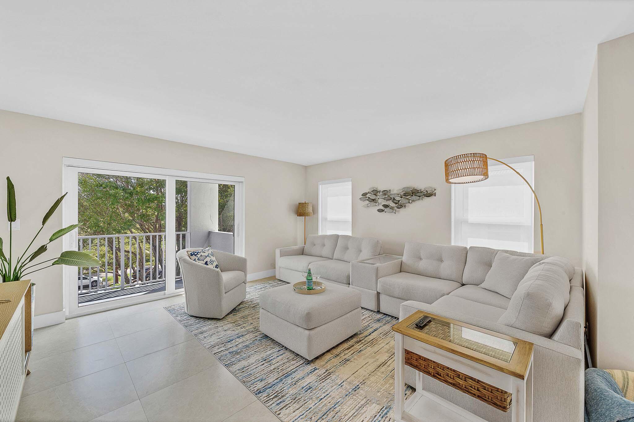 1111 S Ocean Boulevard 414 Property Photo 2