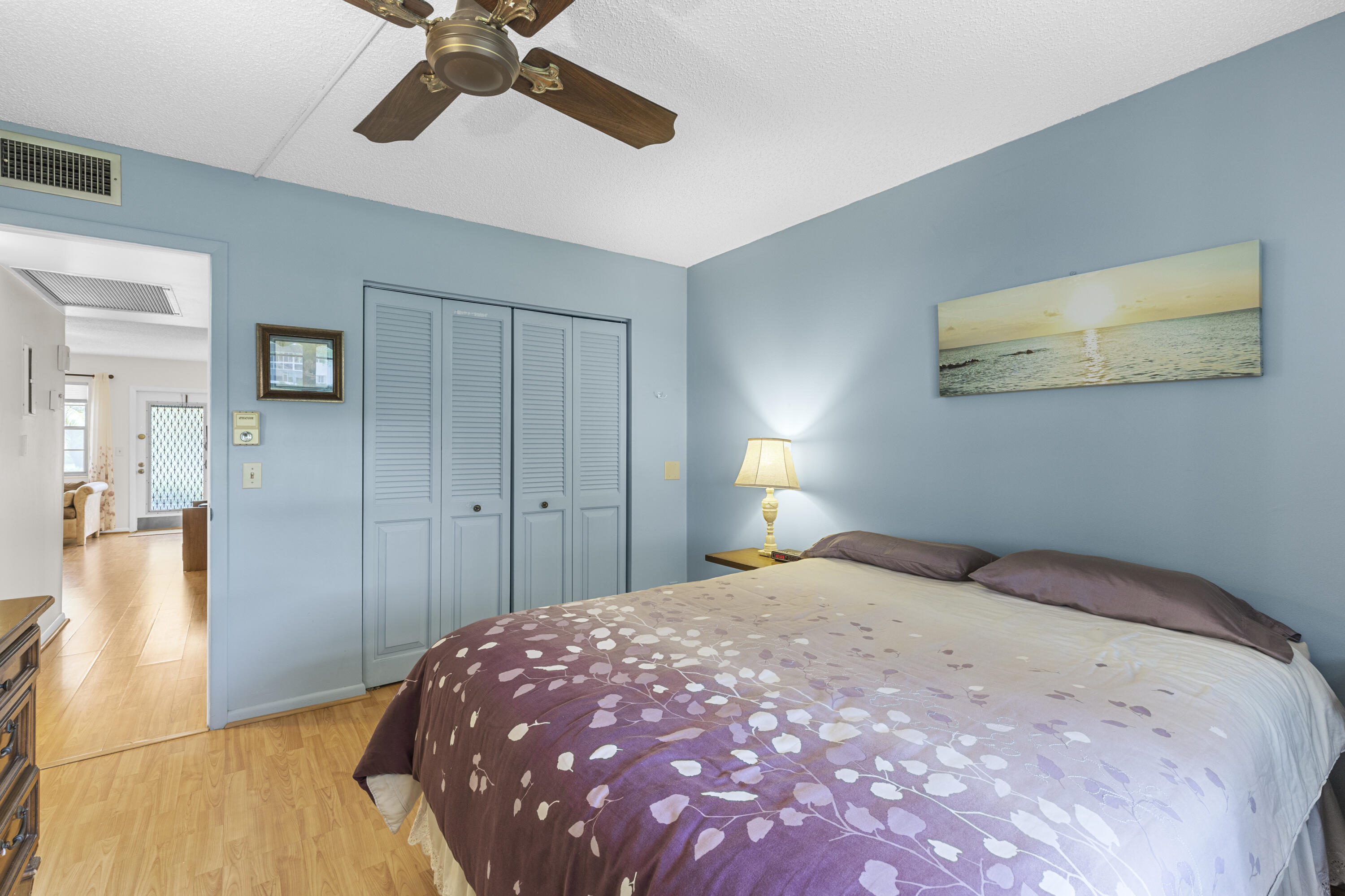 266 Ventnor S Property Photo 14