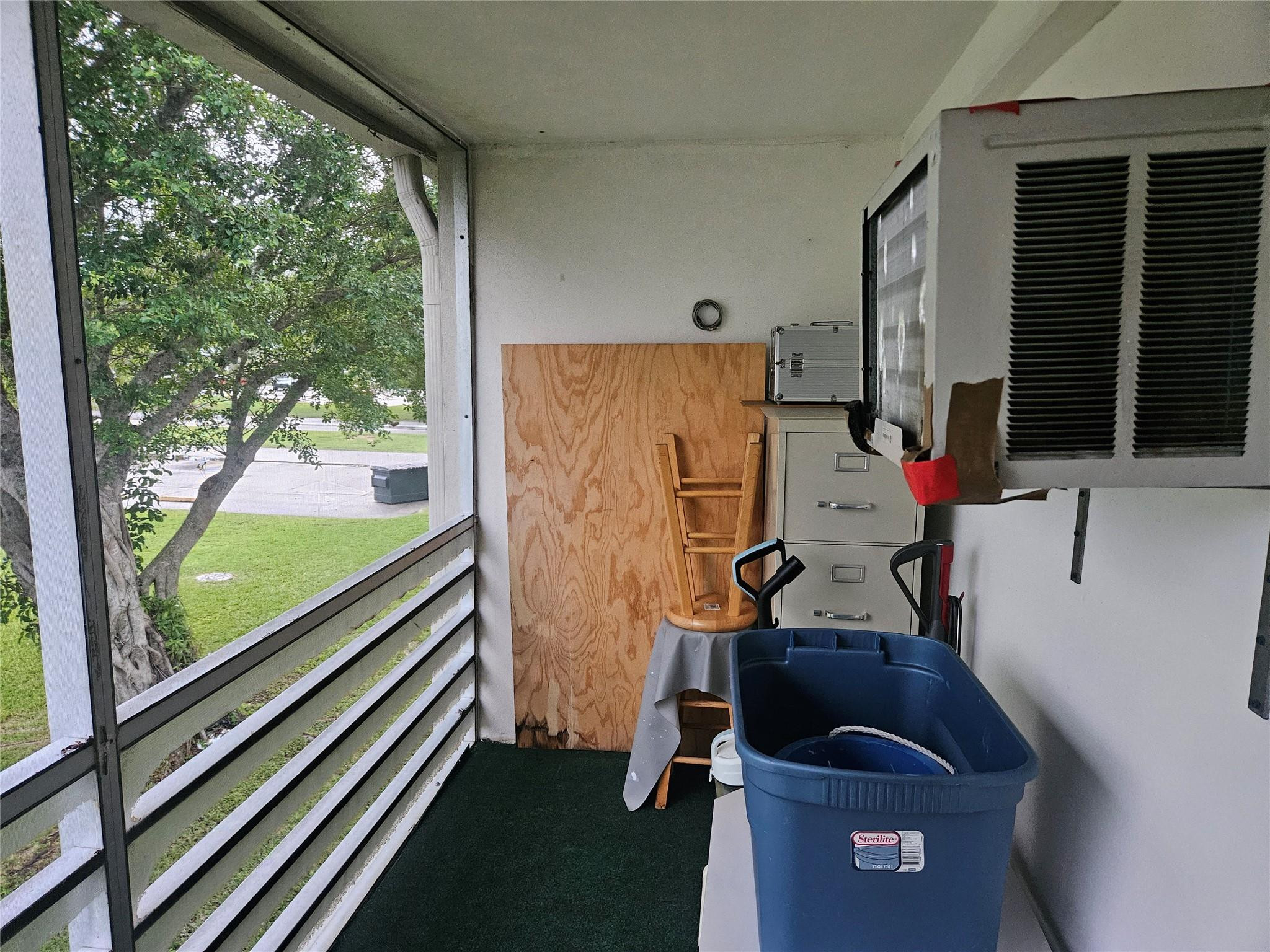 82 Tilford D 82 Property Photo 12