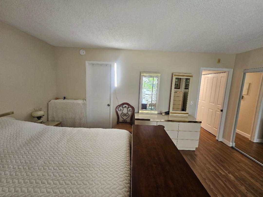 82 Tilford D 82 Property Photo 30