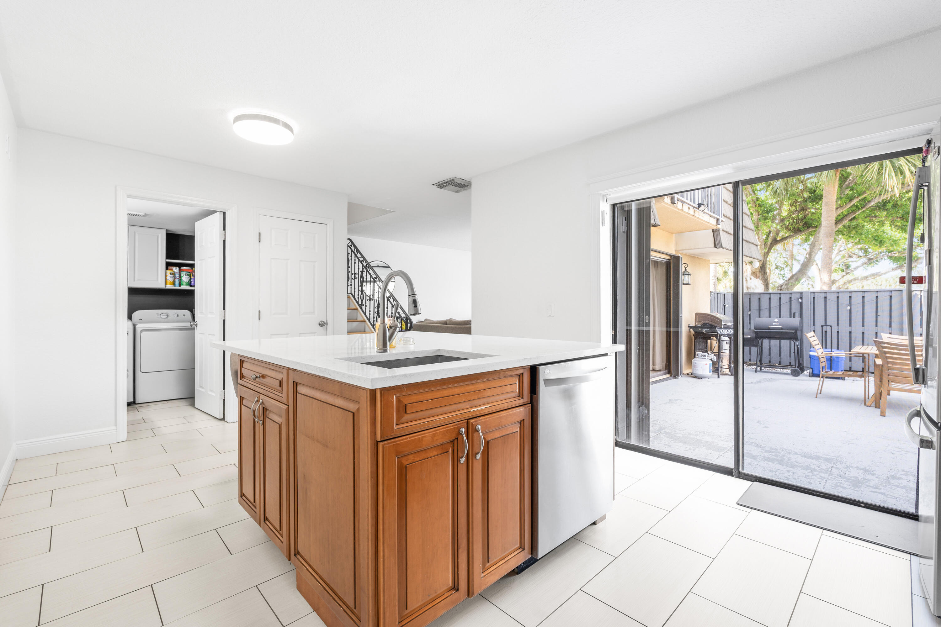 3611 36th Way Property Photo 16