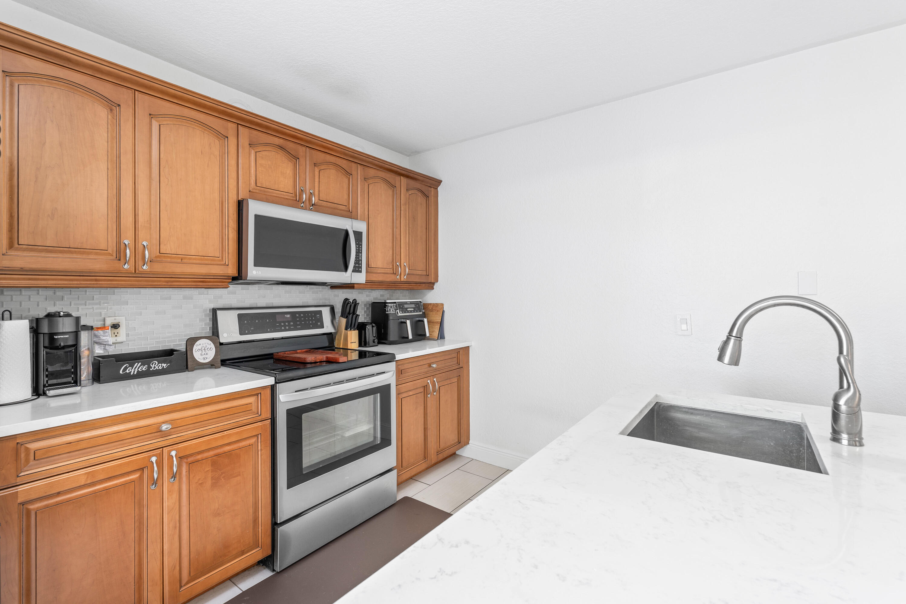 3611 36th Way Property Photo 17