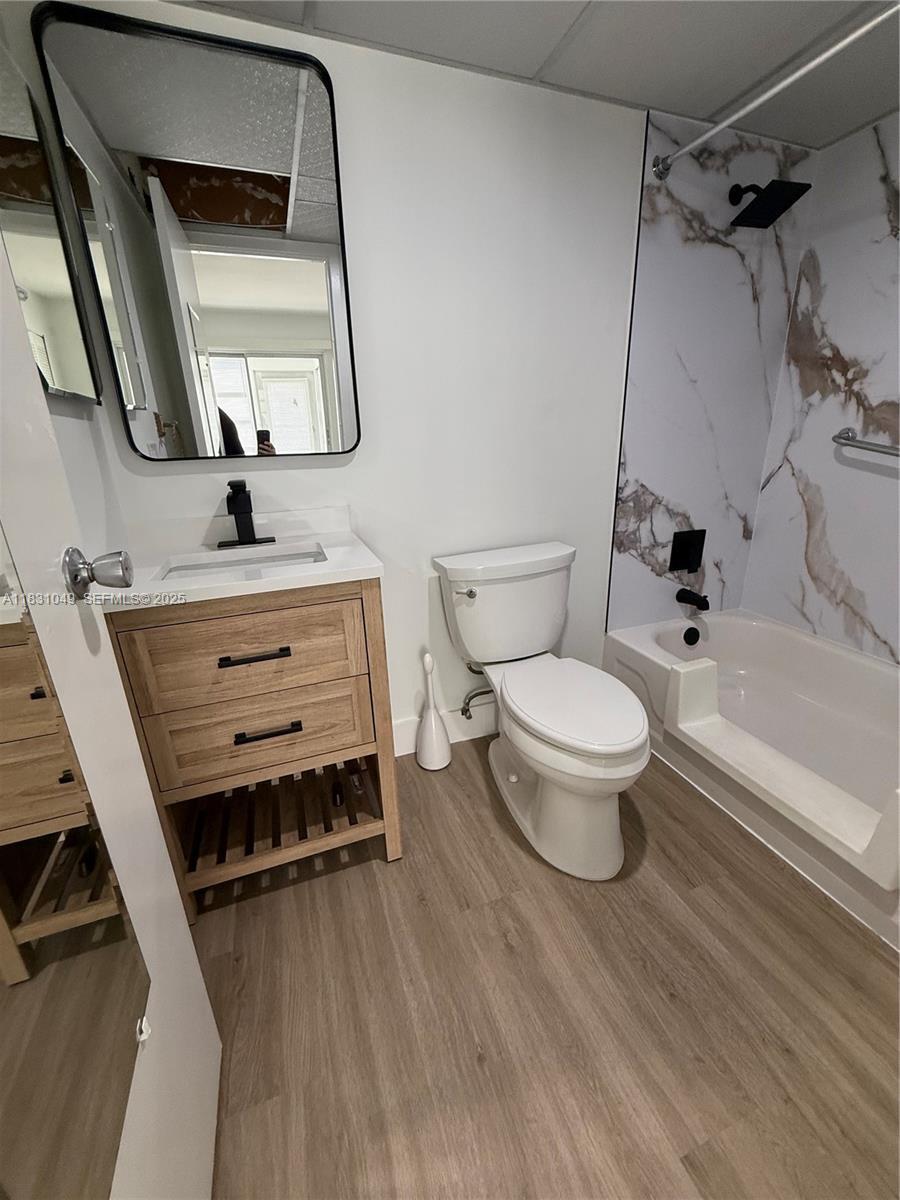 67 Monaco B Property Photo 8
