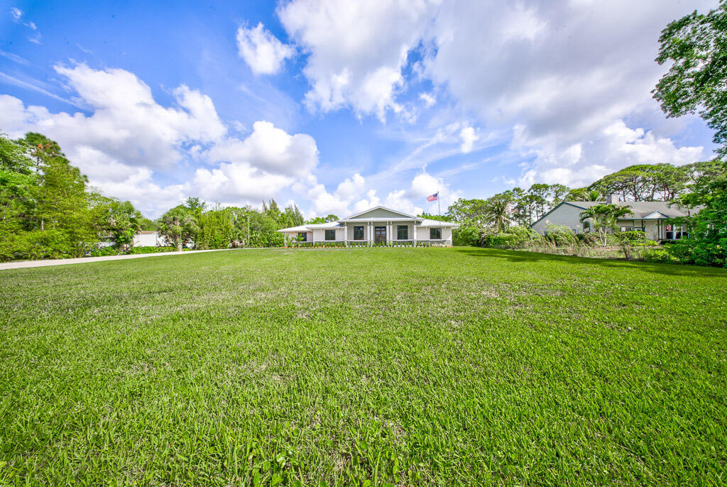 11165 Tangerine Boulevard Property Photo 6