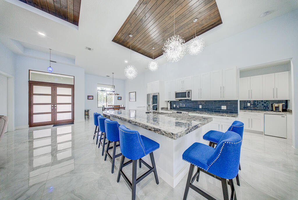 11165 Tangerine Boulevard Property Photo 13