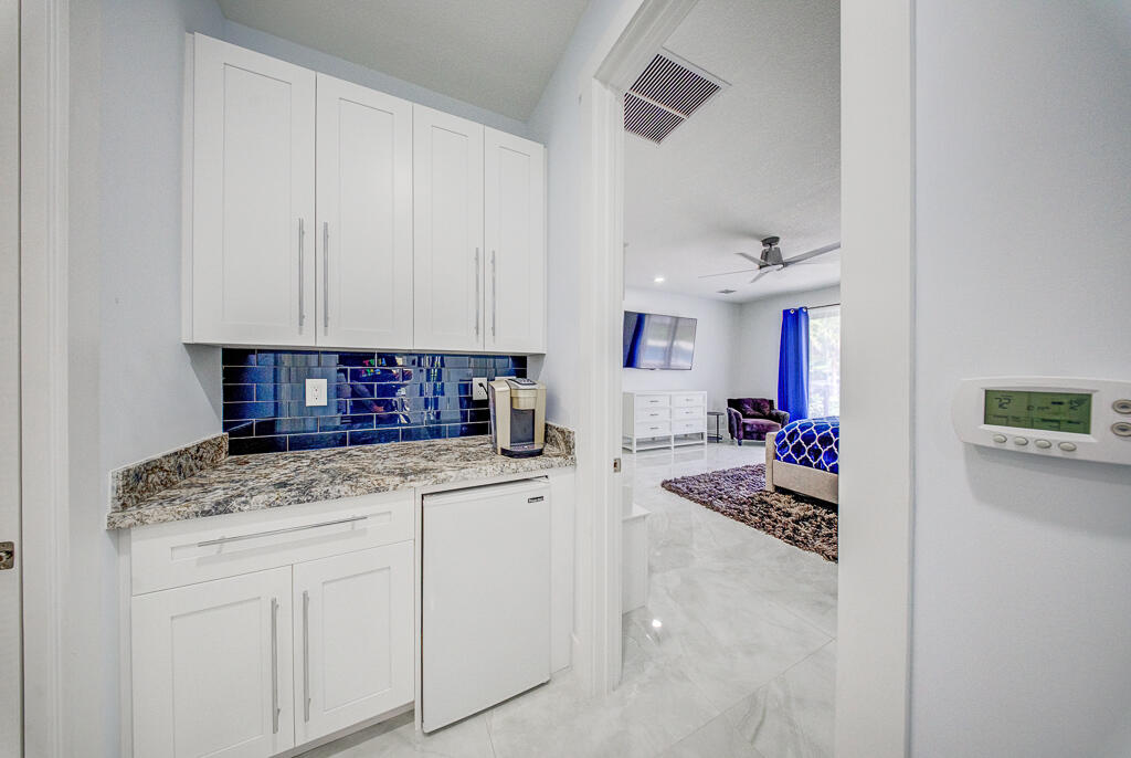 11165 Tangerine Boulevard Property Photo 18