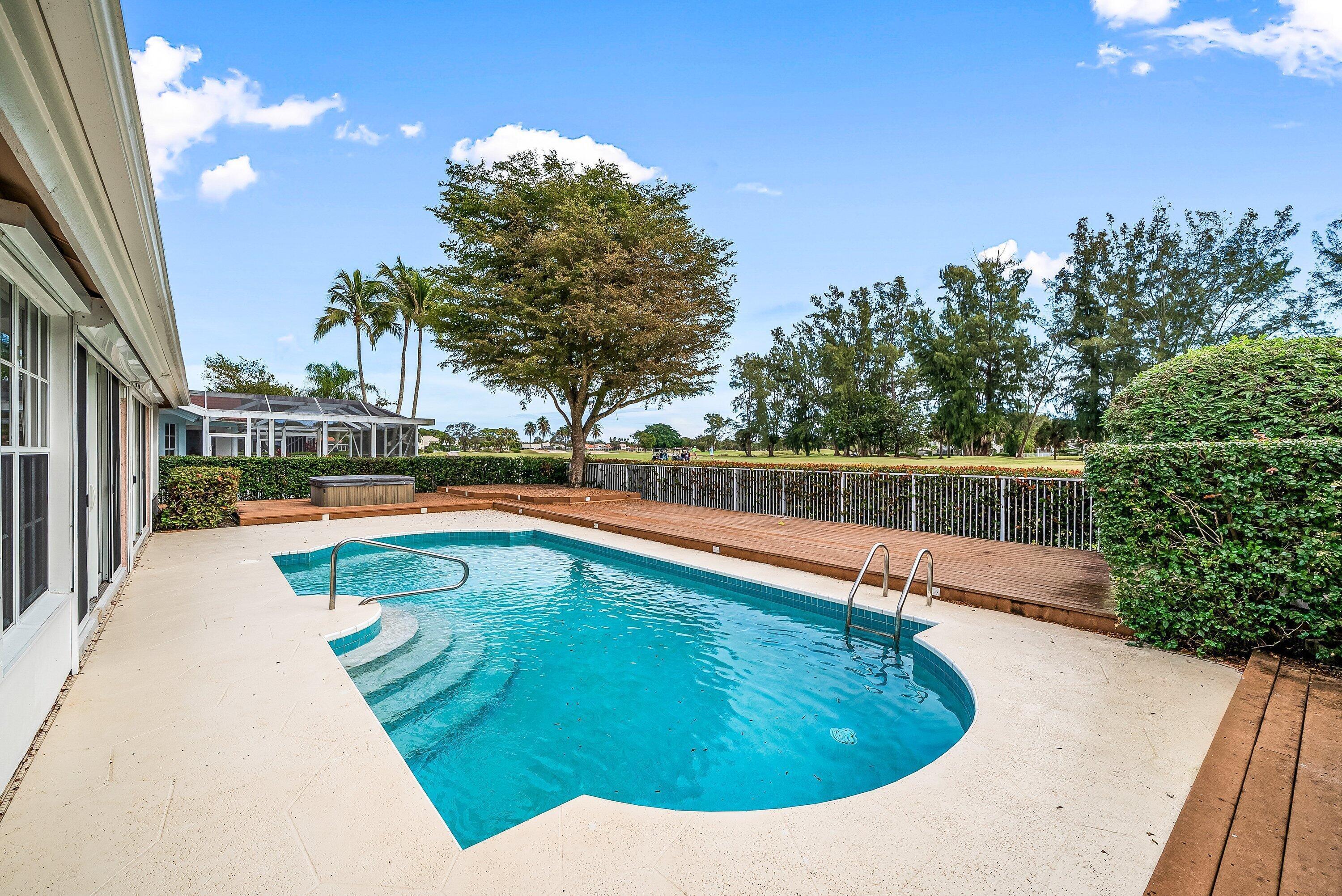 230 Eagleton Estate Boulevard Property Photo 3