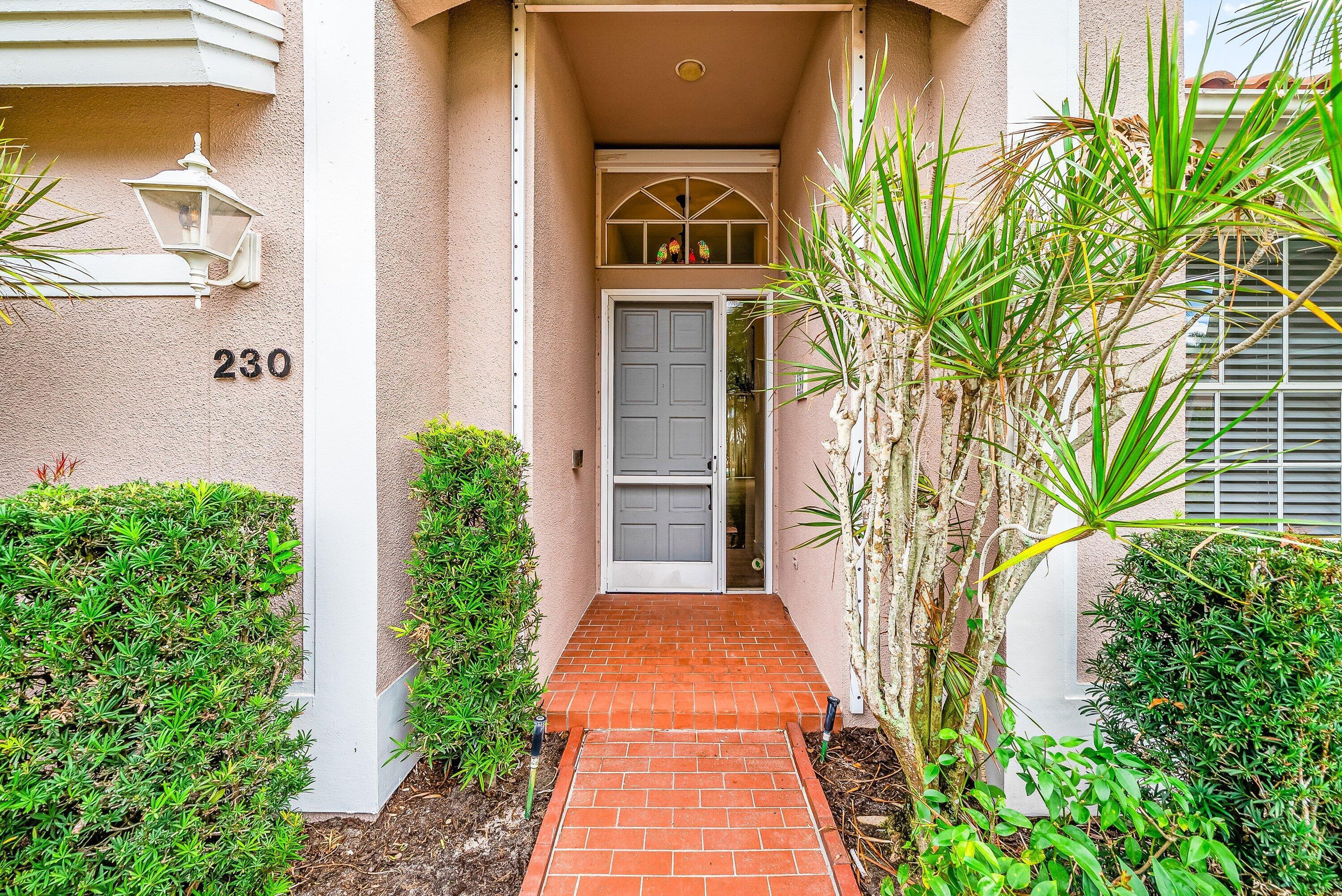 230 Eagleton Estate Boulevard Property Photo 8