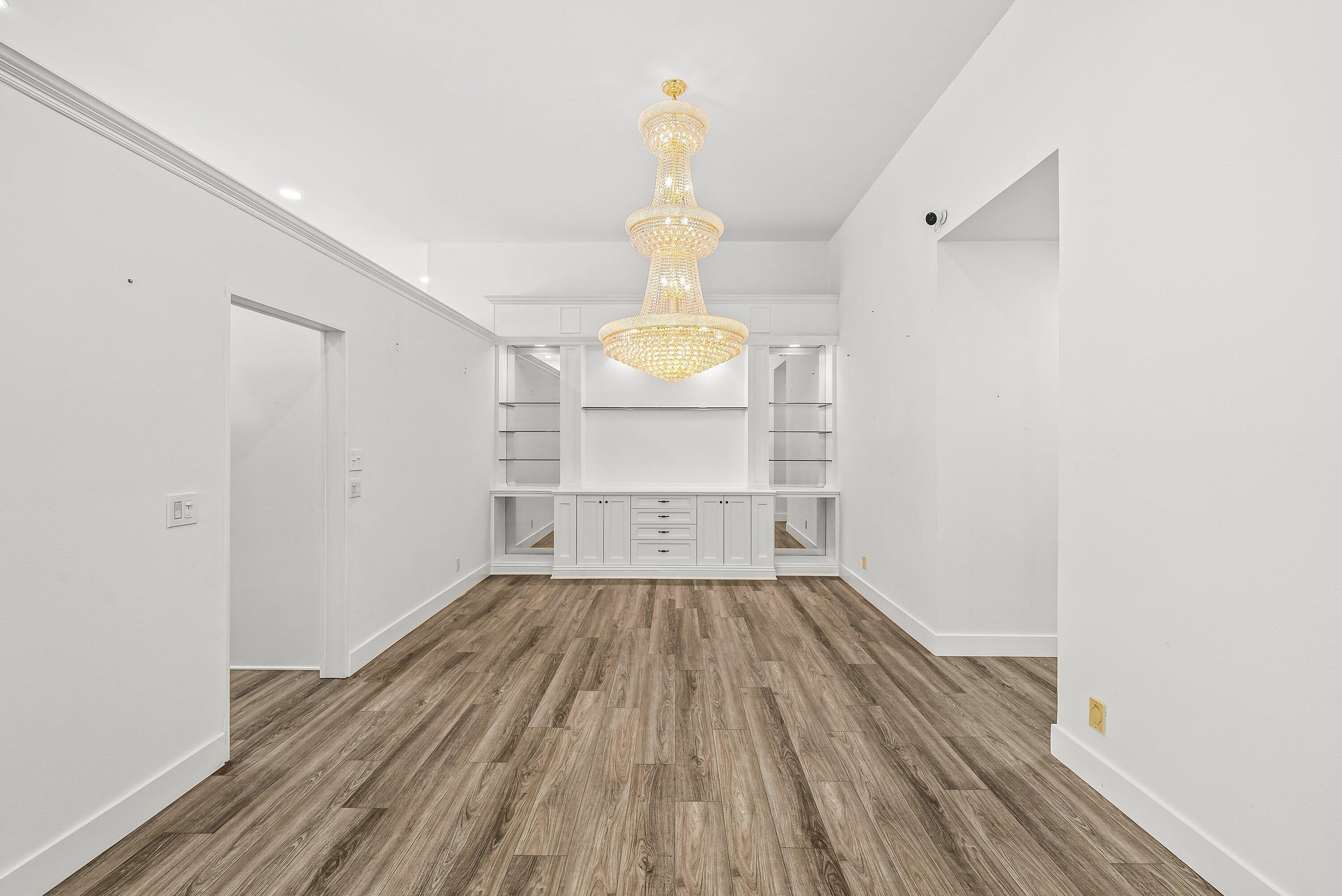 230 Eagleton Estate Boulevard Property Photo 13