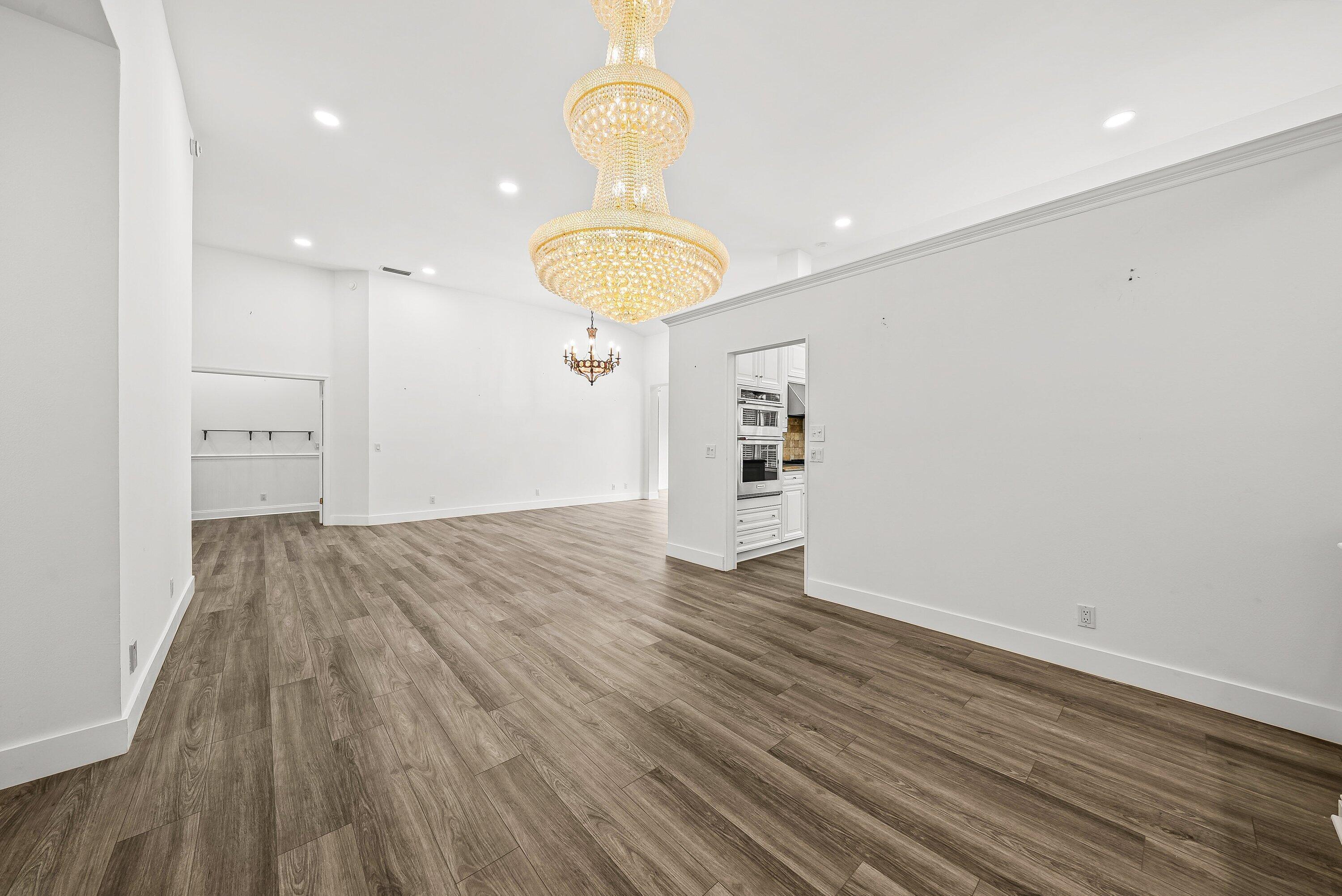230 Eagleton Estate Boulevard Property Photo 14