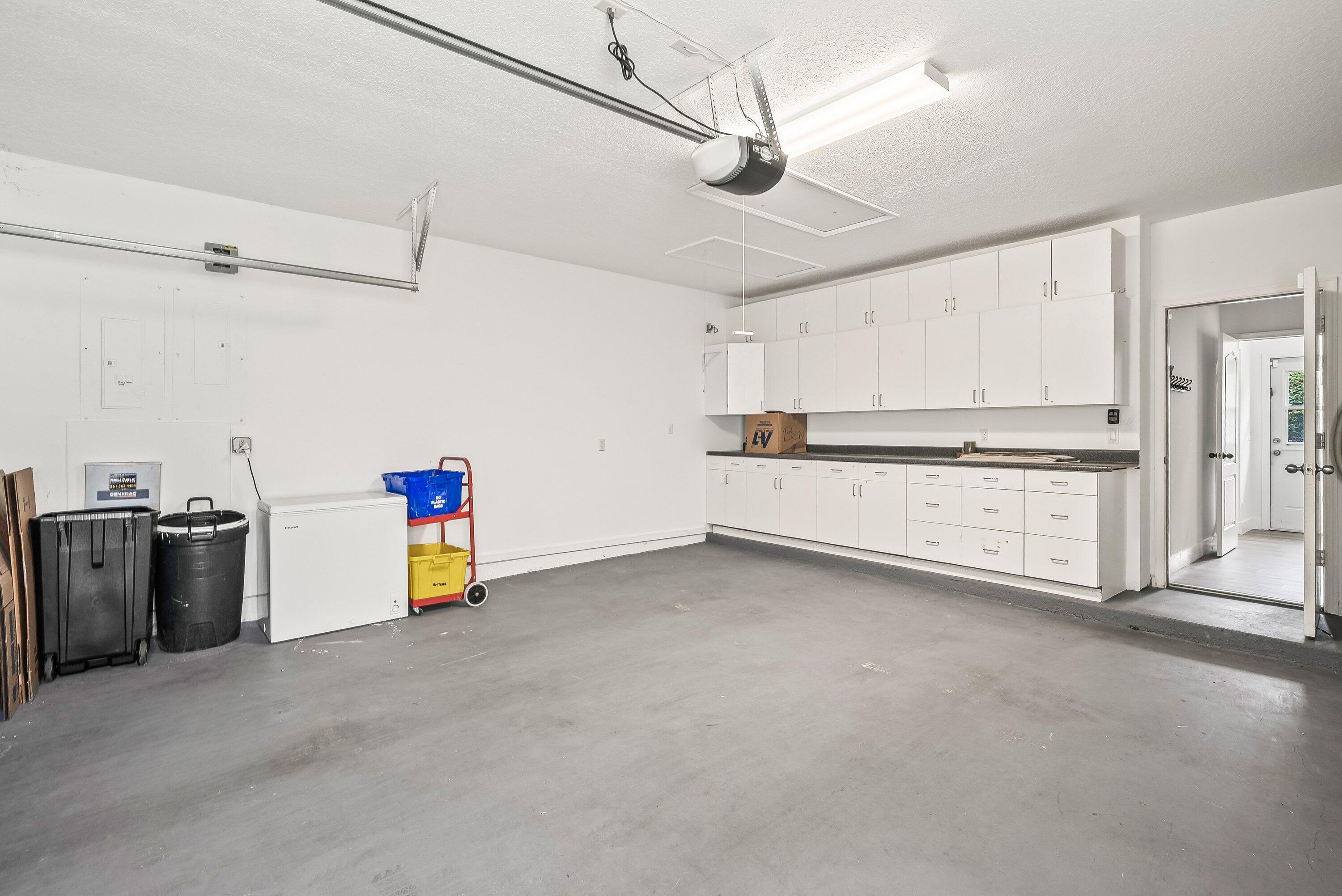 230 Eagleton Estate Boulevard Property Photo 32