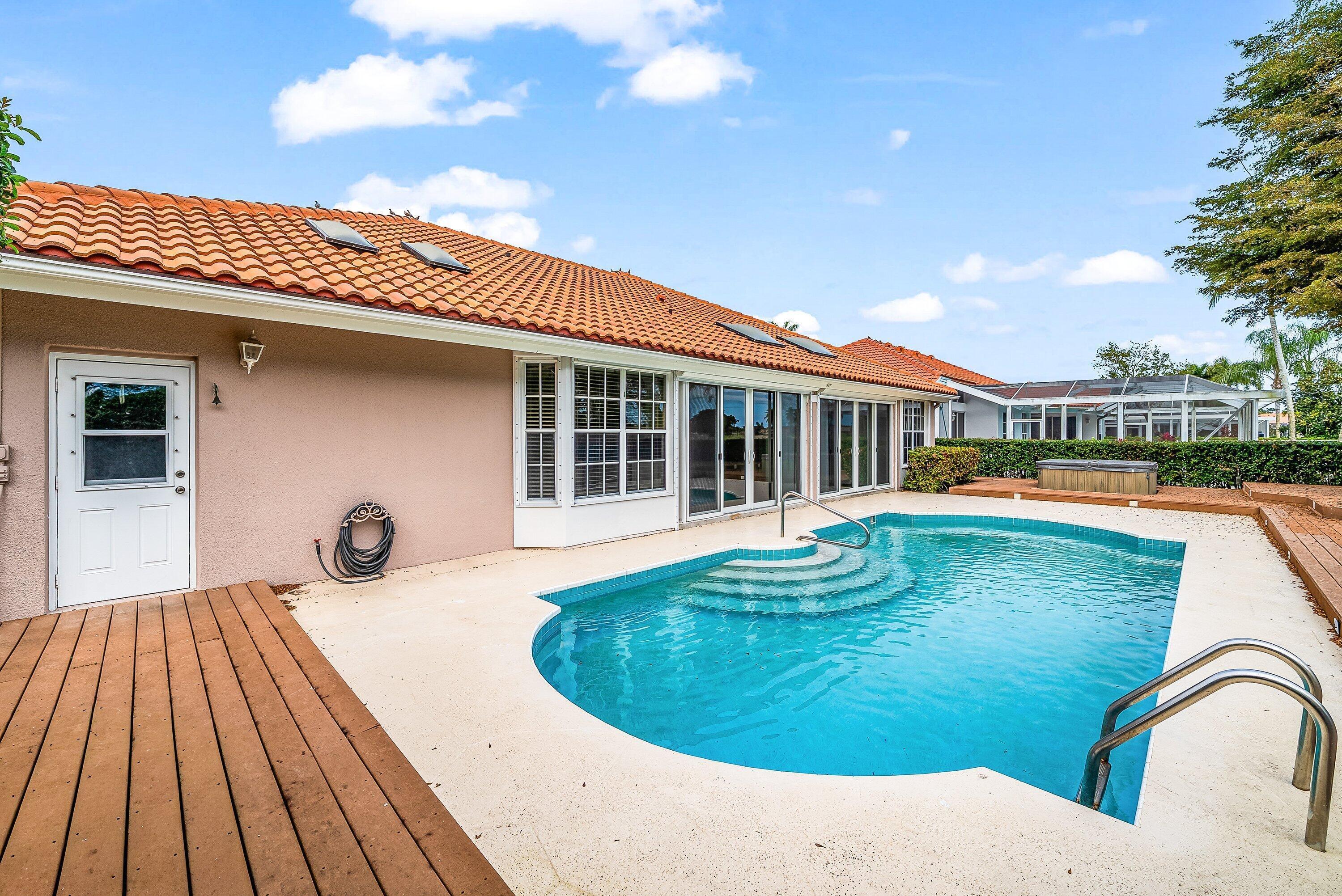 230 Eagleton Estate Boulevard Property Photo 48