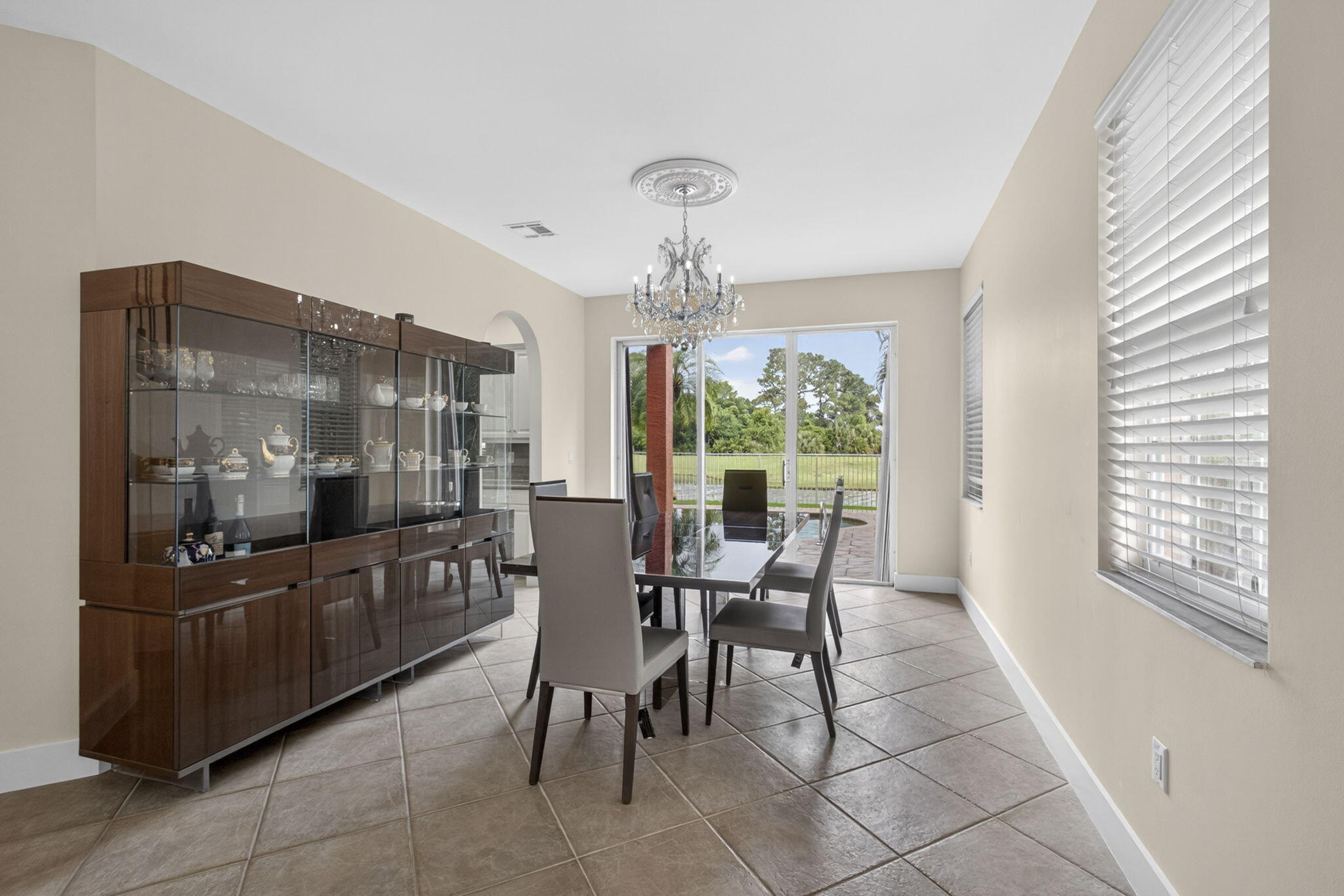 1724 Annandale Circle Property Photo 15