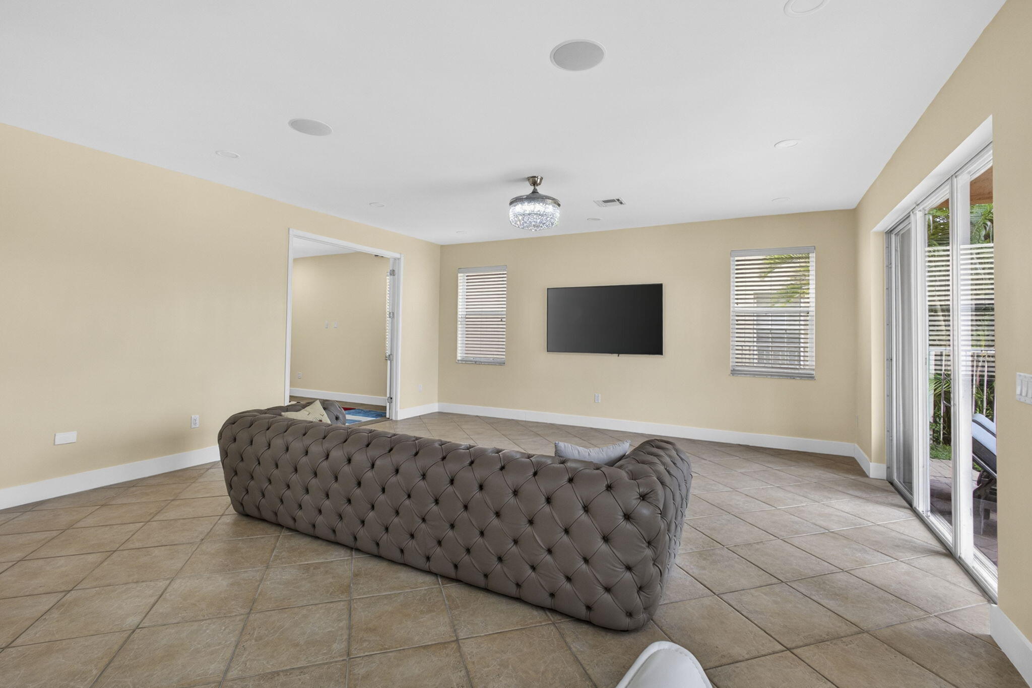 1724 Annandale Circle Property Photo 23