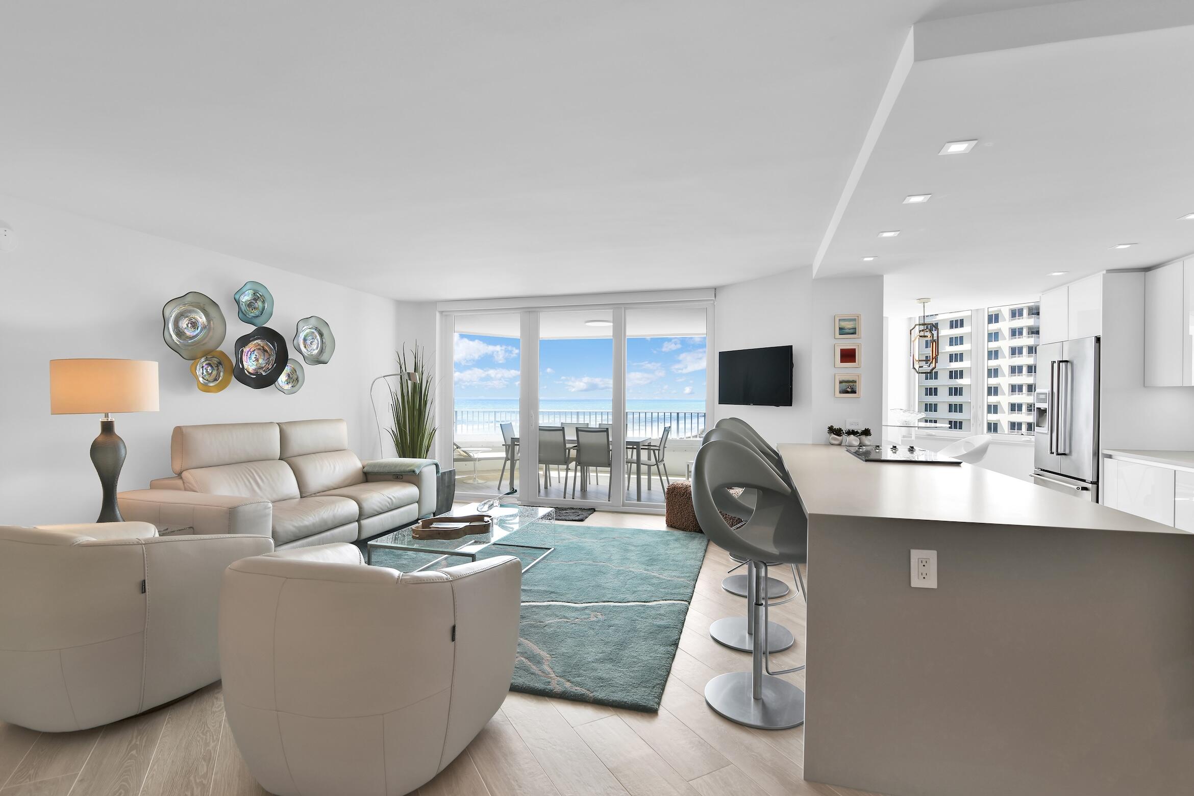 550 S Ocean Boulevard 1004 Property Photo 3