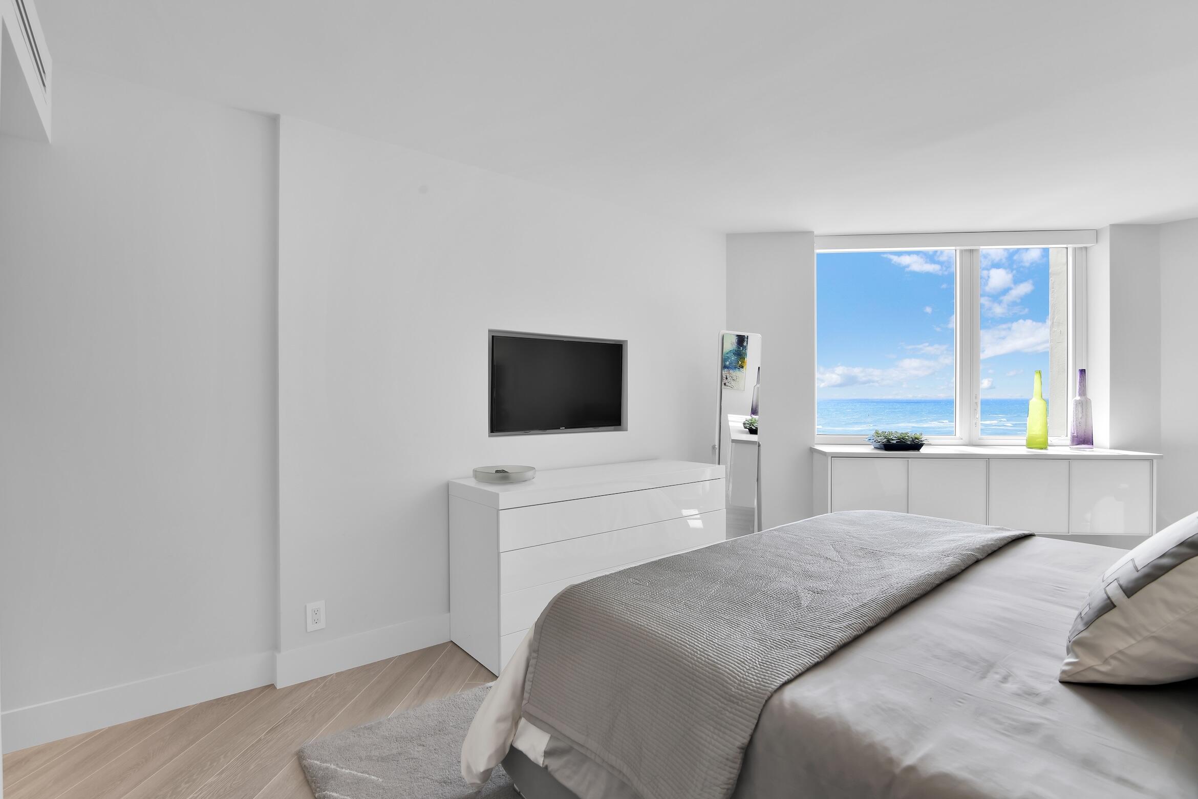 550 S Ocean Boulevard 1004 Property Photo 18