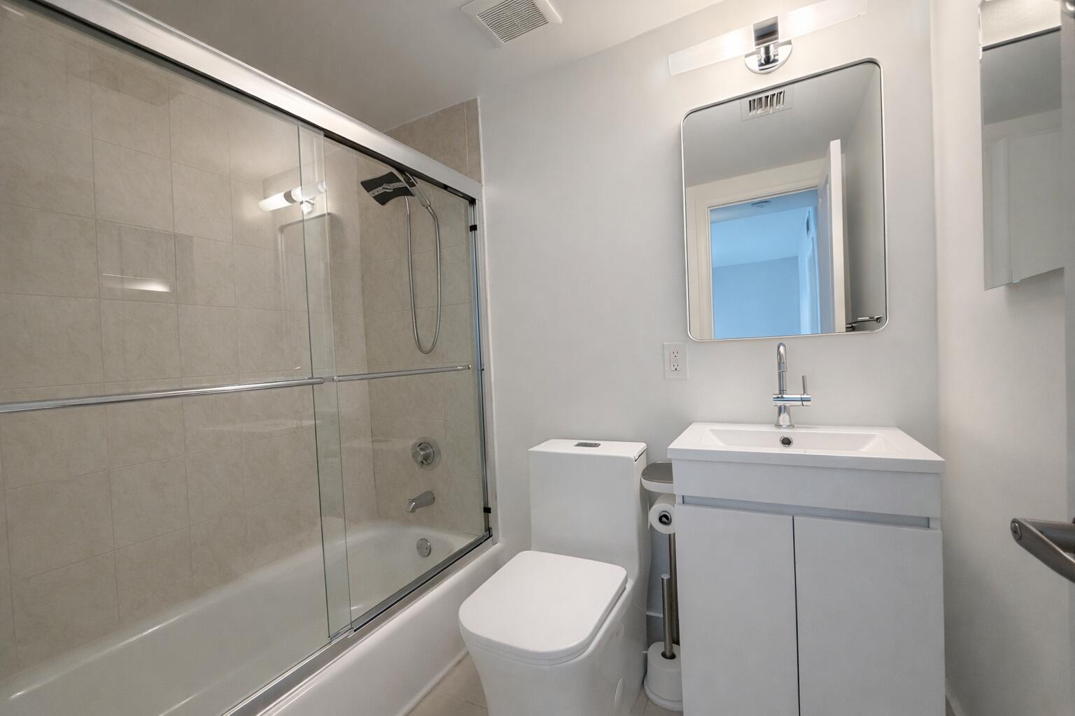 2660 Ne 8th Avenue 216 Property Photo 10