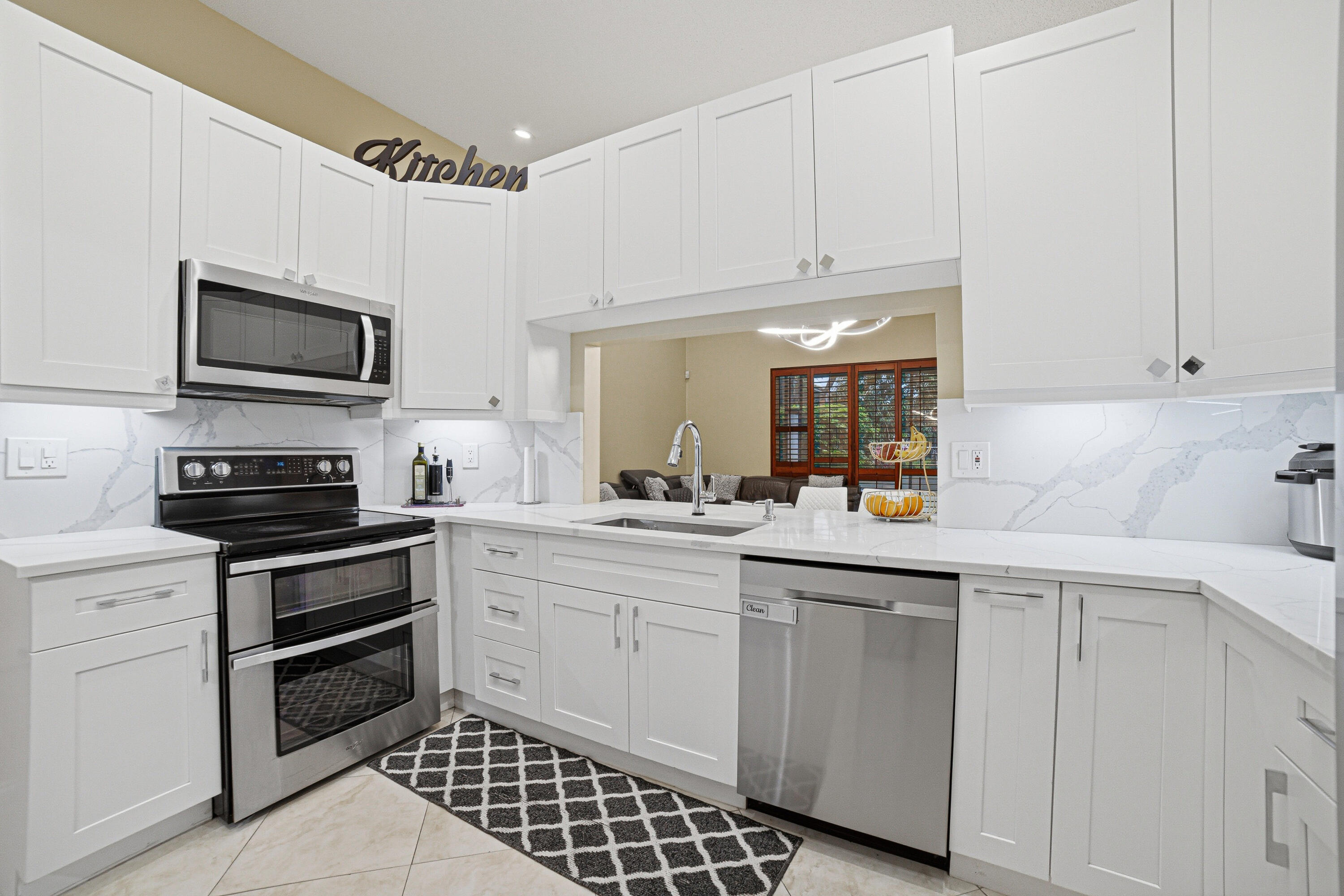 7625 Forest Green Lane Property Photo 19