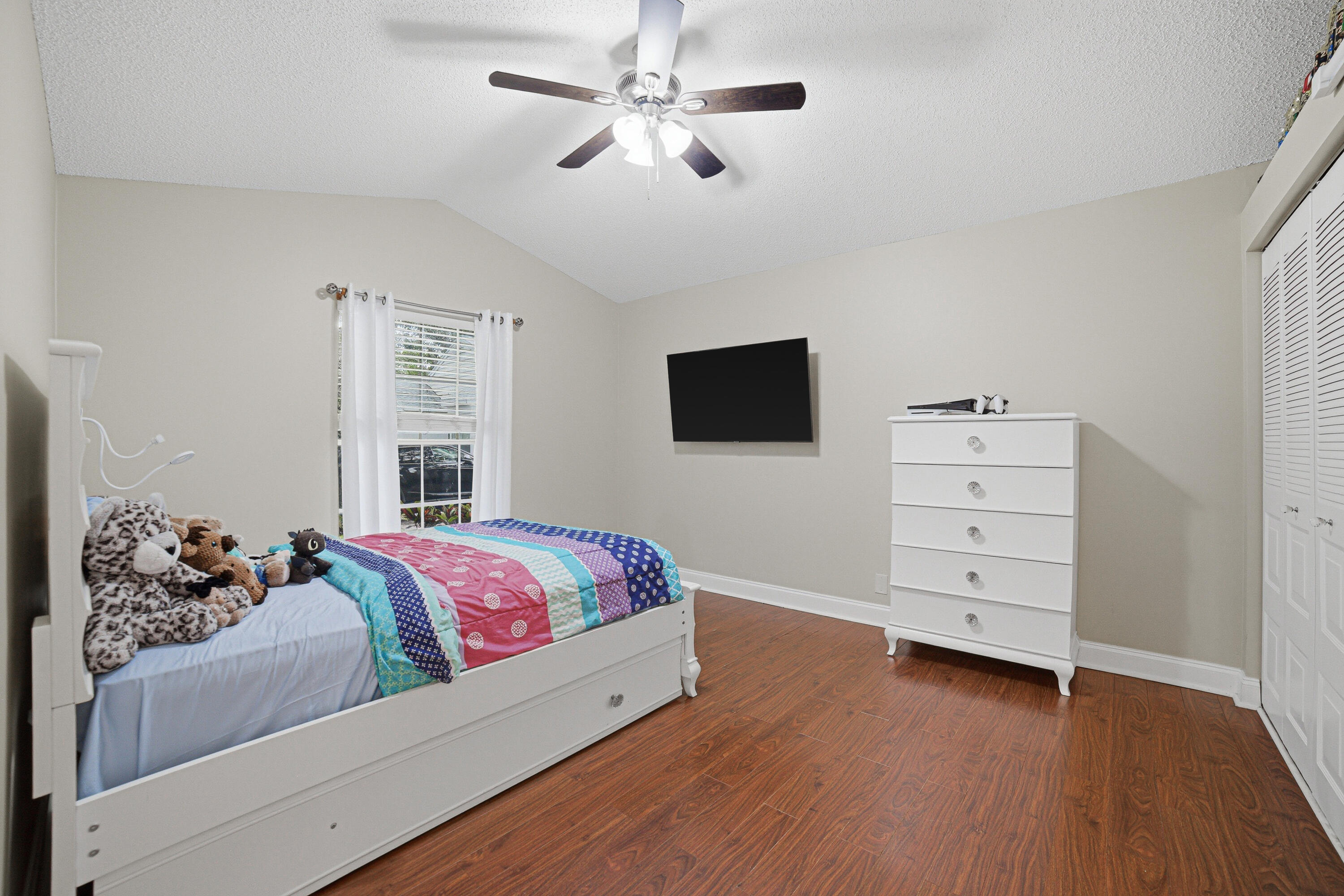 7625 Forest Green Lane Property Photo 29