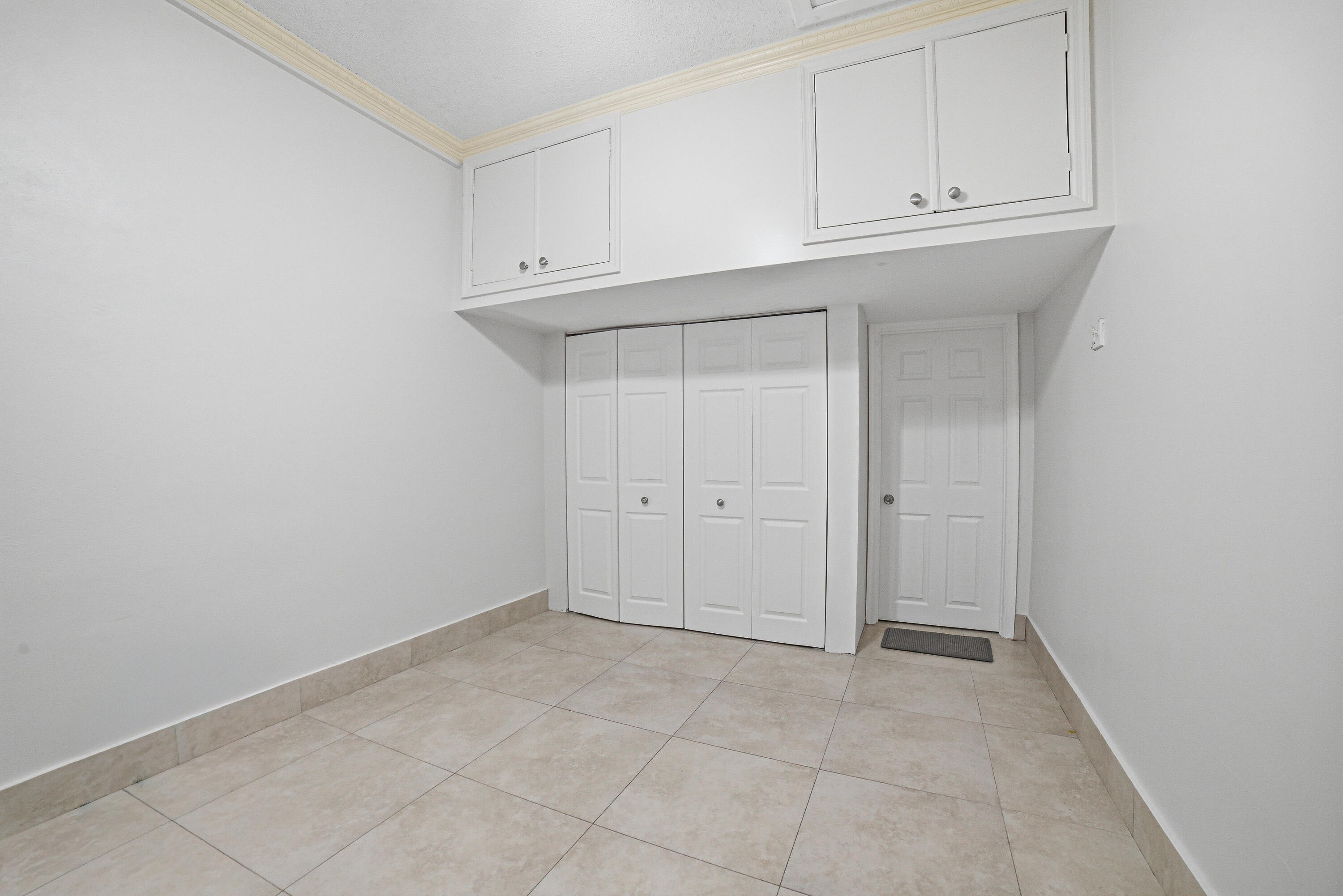 7625 Forest Green Lane Property Photo 32