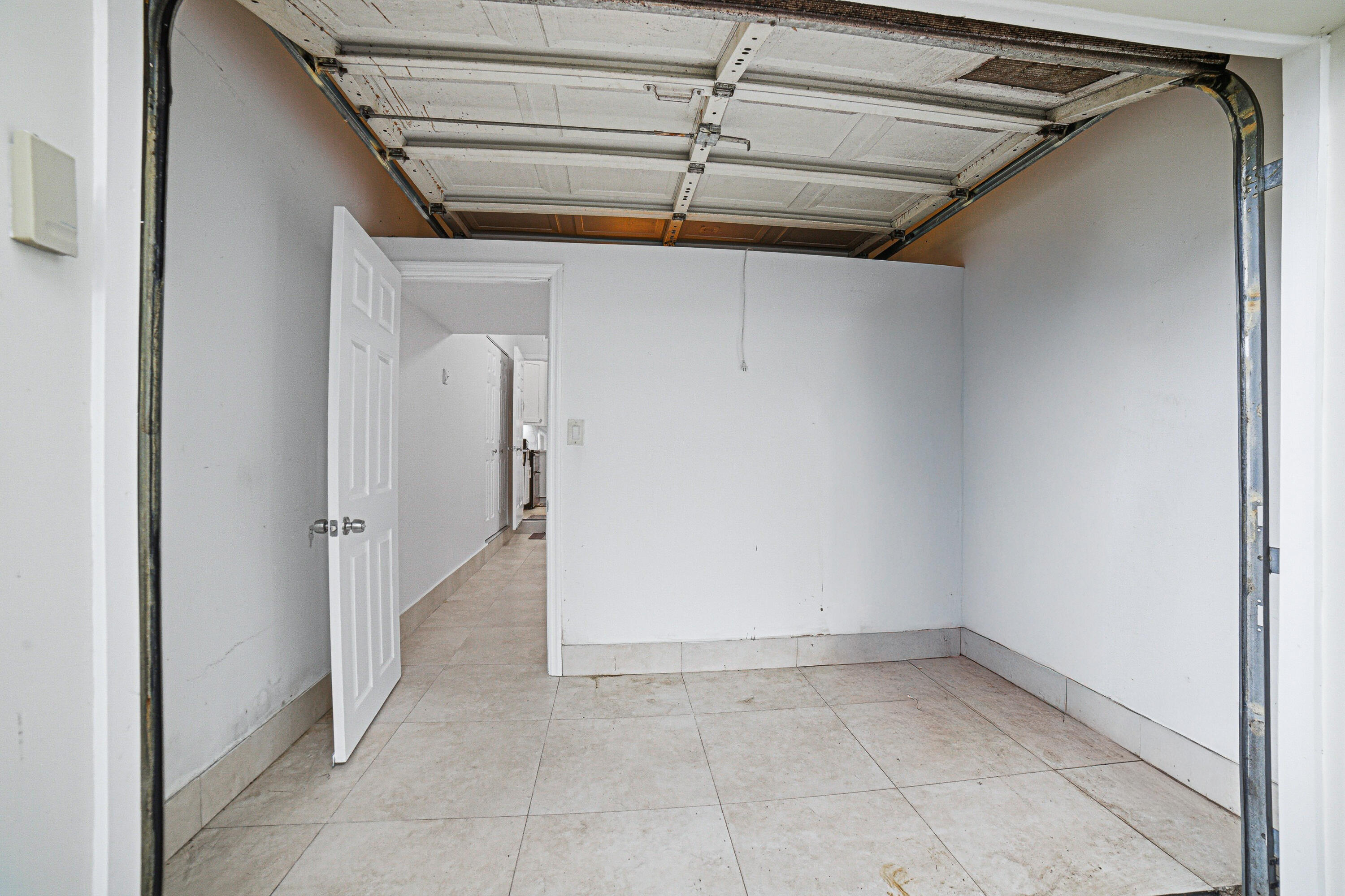 7625 Forest Green Lane Property Photo 34