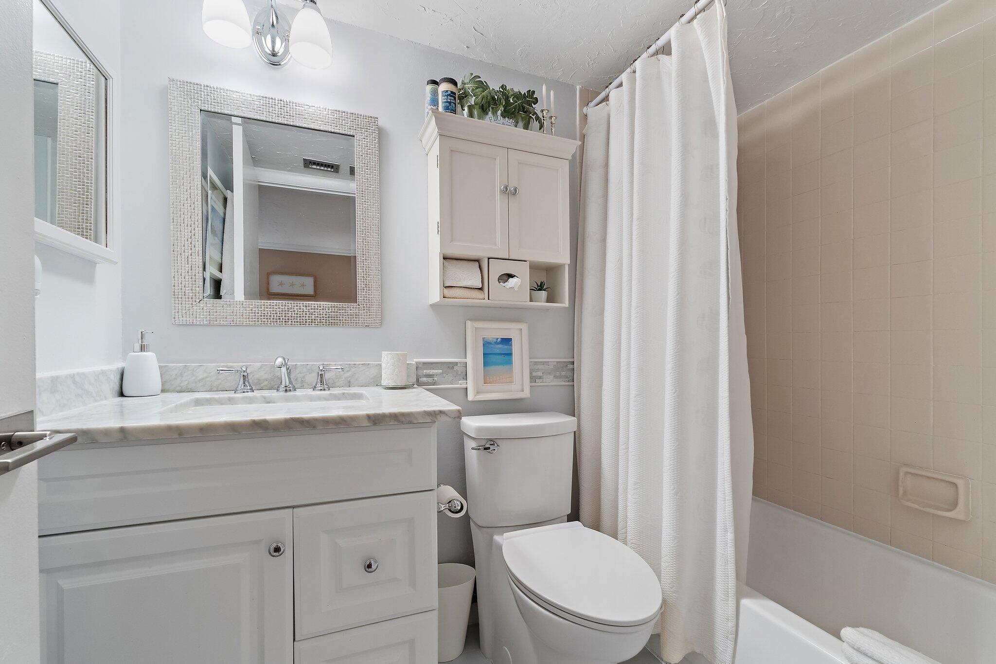 1605 S Us Highway 1 D403 Property Photo 27