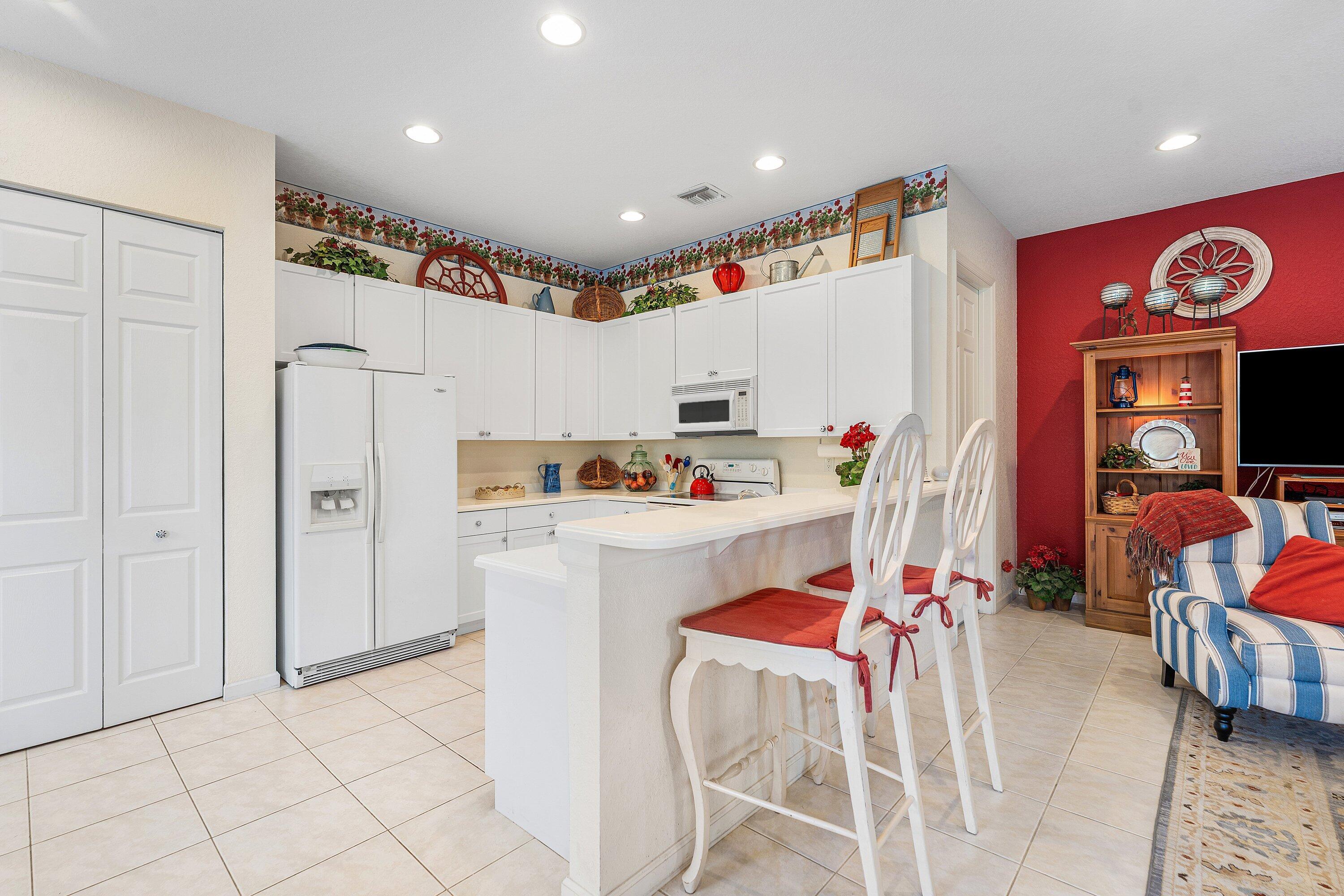 123 Via Castilla Property Photo 11
