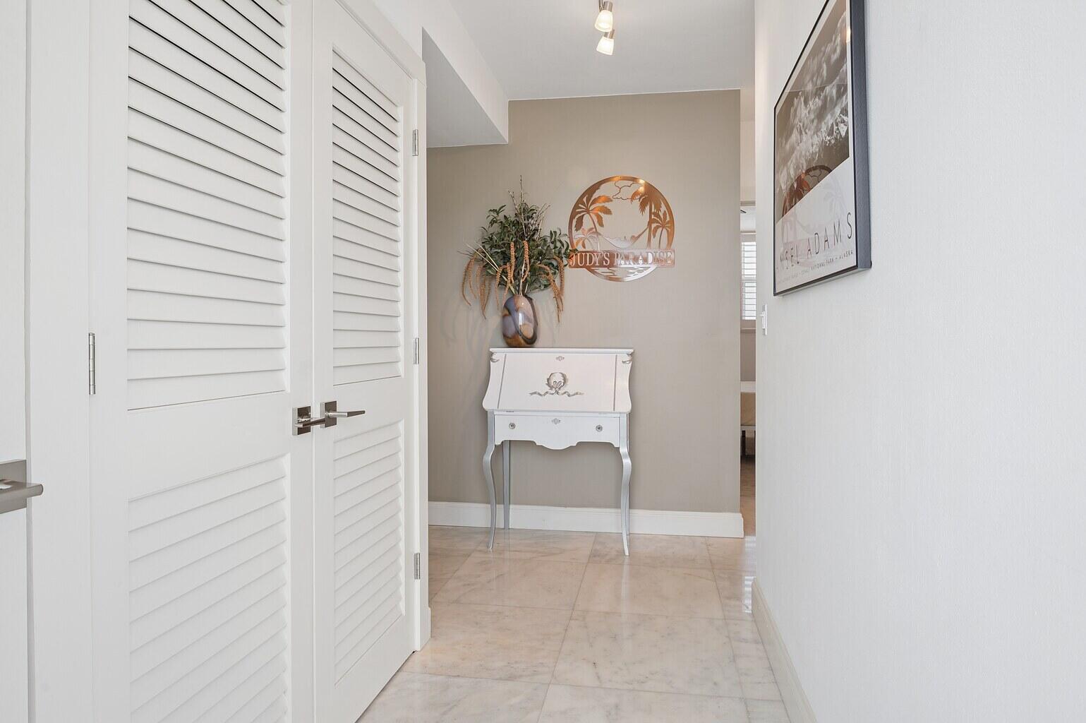 1900 S Ocean Drive 1504 Property Photo 11