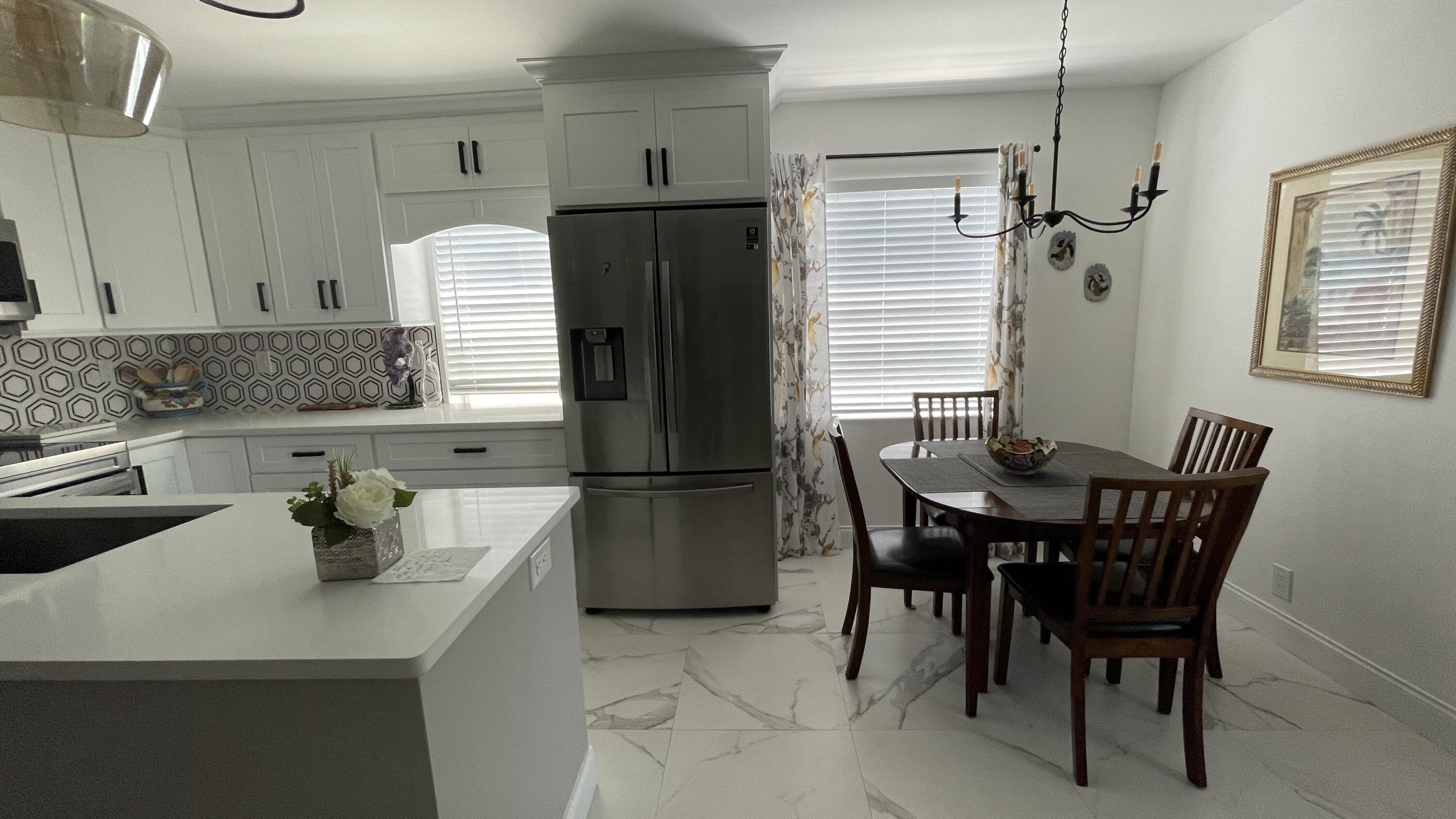 949 Normandy 949 Property Photo 13