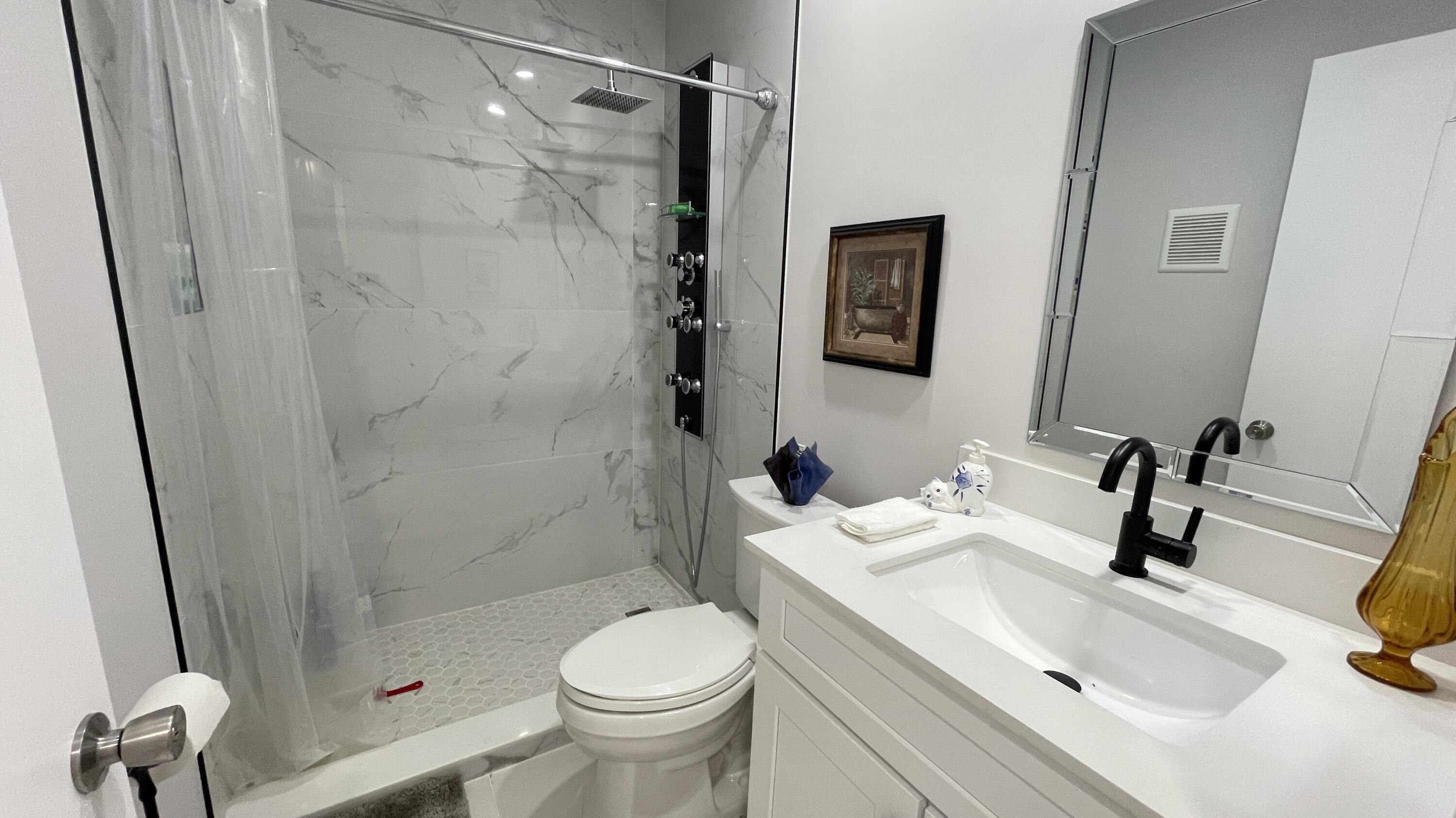 949 Normandy 949 Property Photo 16