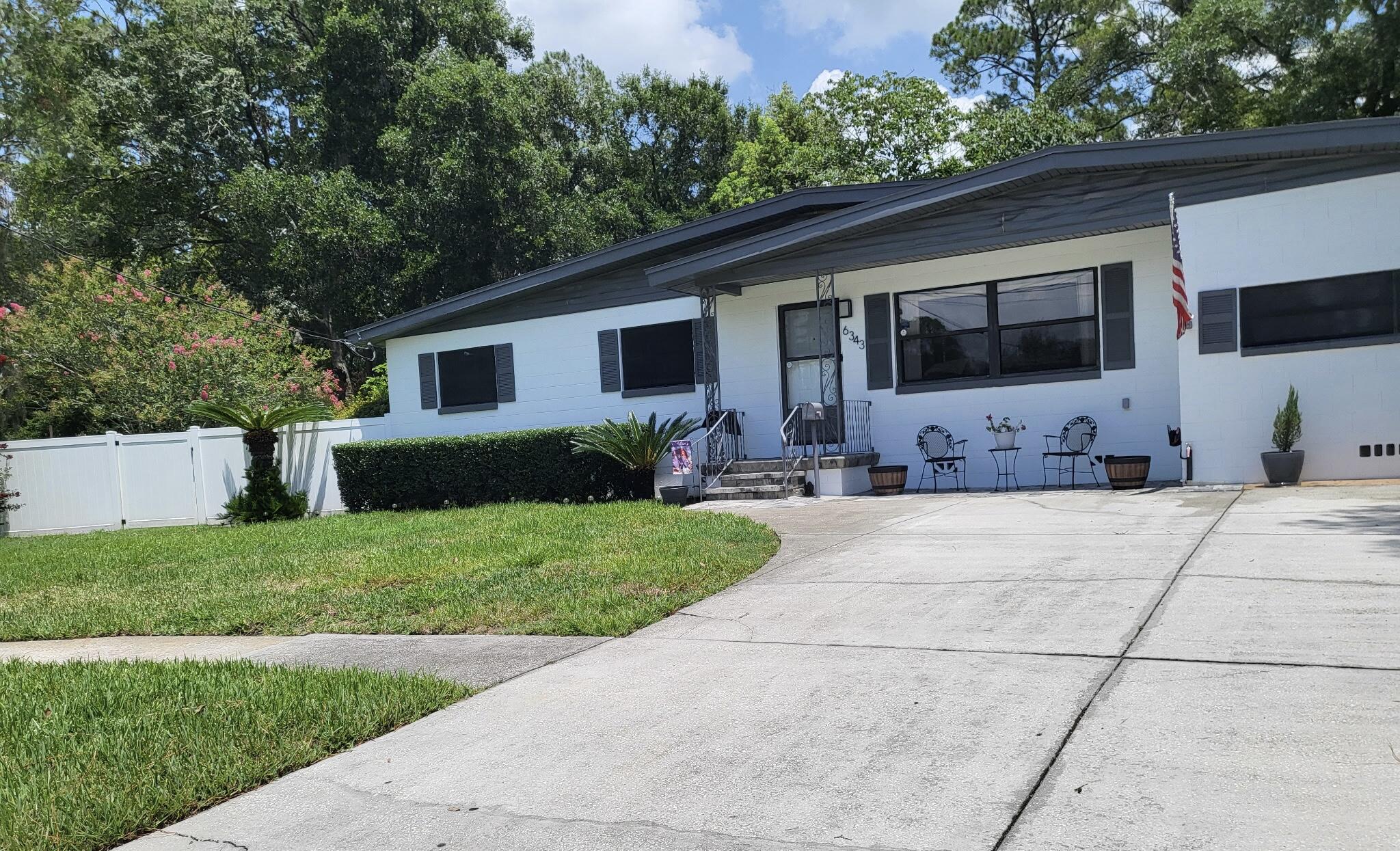 6343 Stetler Drive Property Photo 3