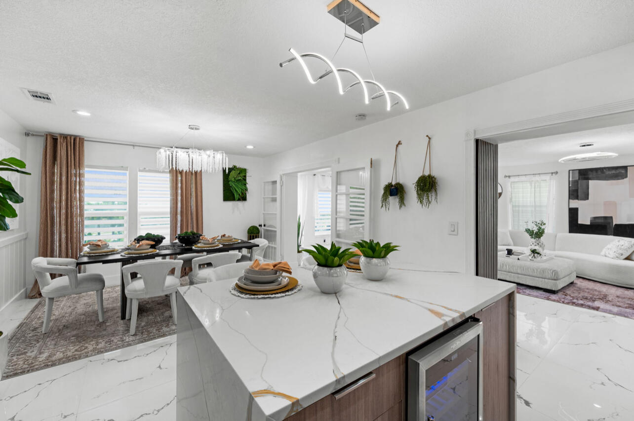 12417 S Indian River Drive Property Photo 10